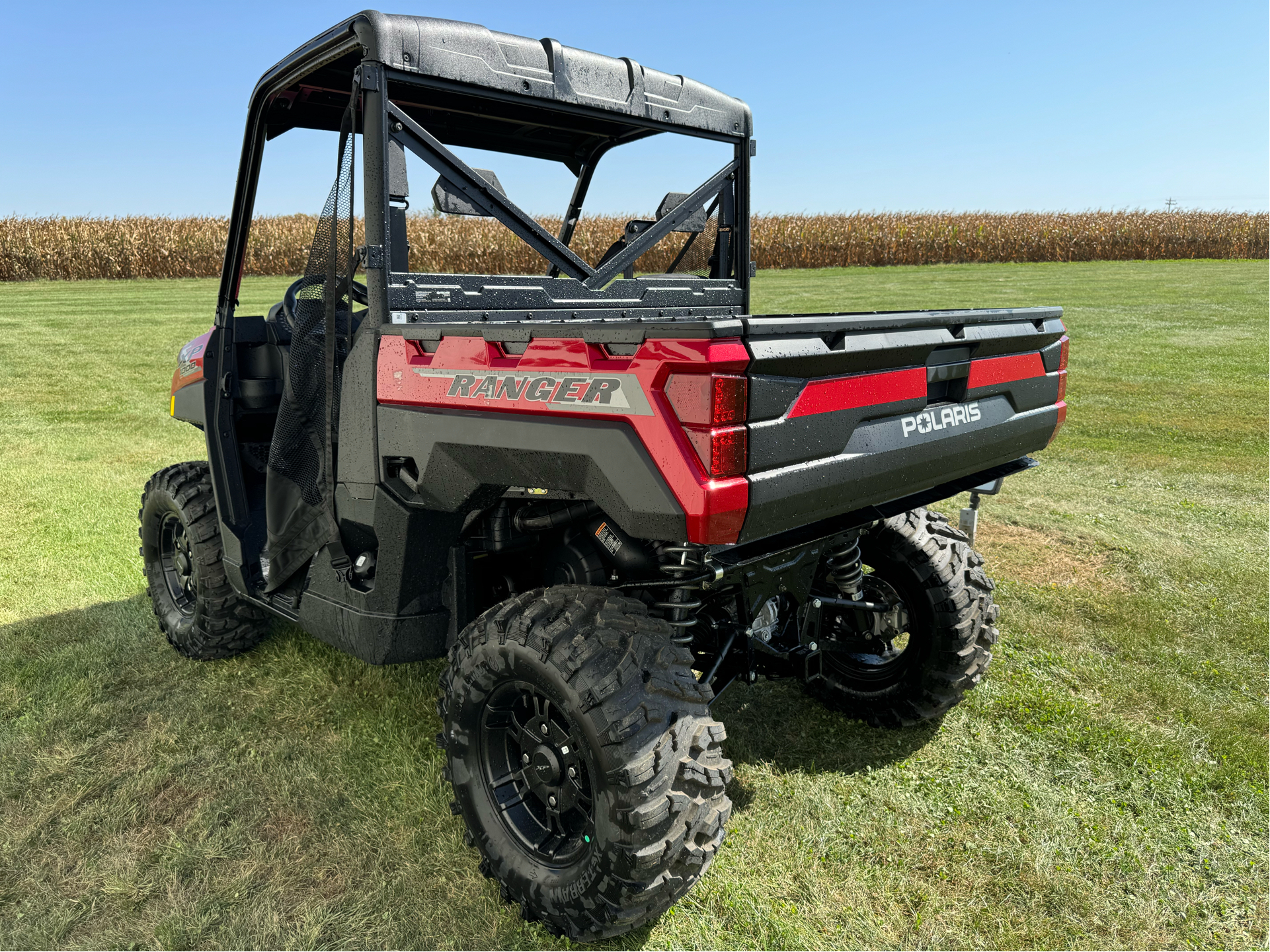 2025 Polaris Ranger XP 1000 Premium in Charleston, Illinois - Photo 6