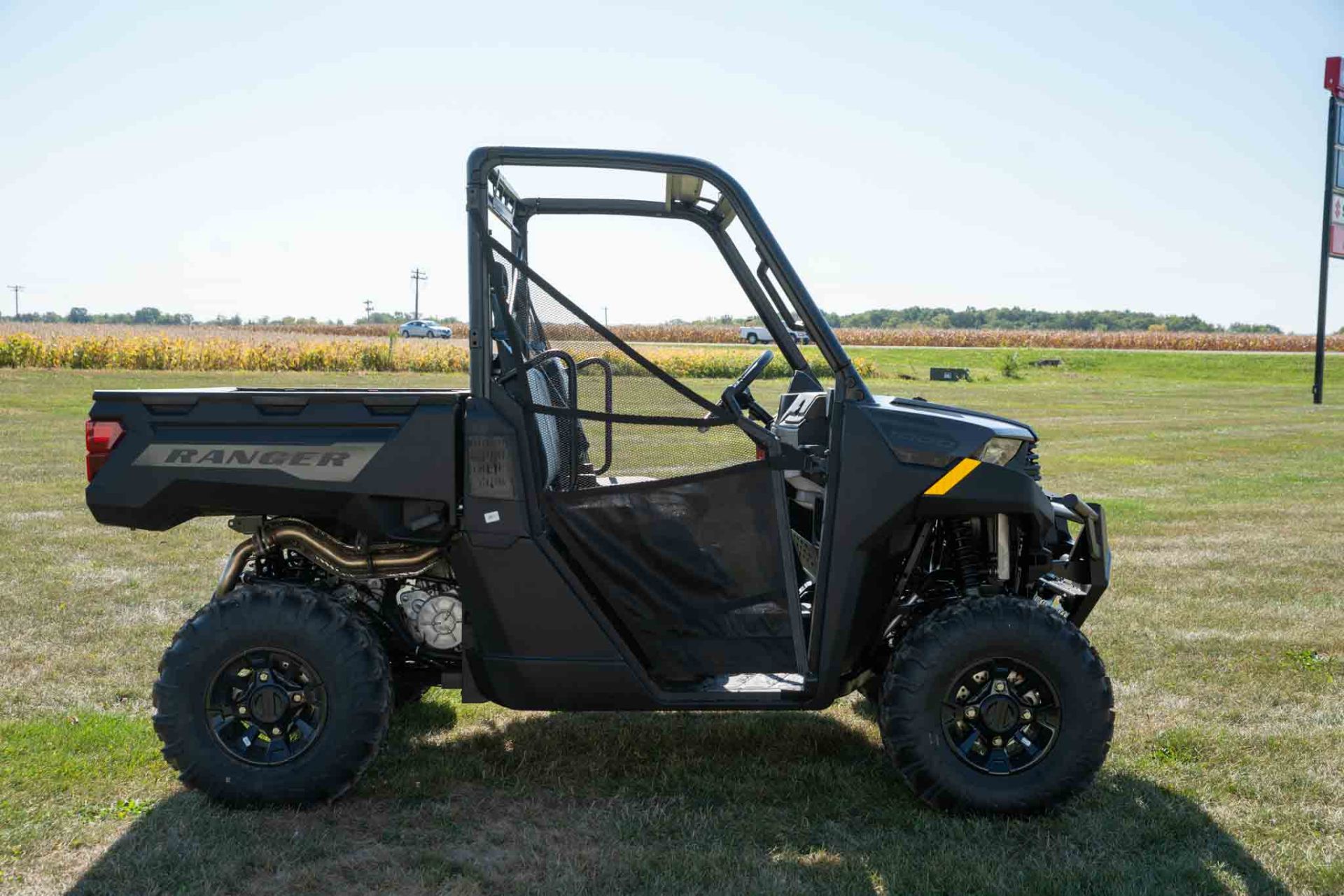 2025 Polaris Ranger 1000 Premium in Charleston, Illinois - Photo 1