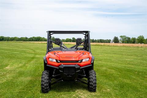 2024 Honda Pioneer 1000-6 Deluxe Crew in Charleston, Illinois - Photo 3