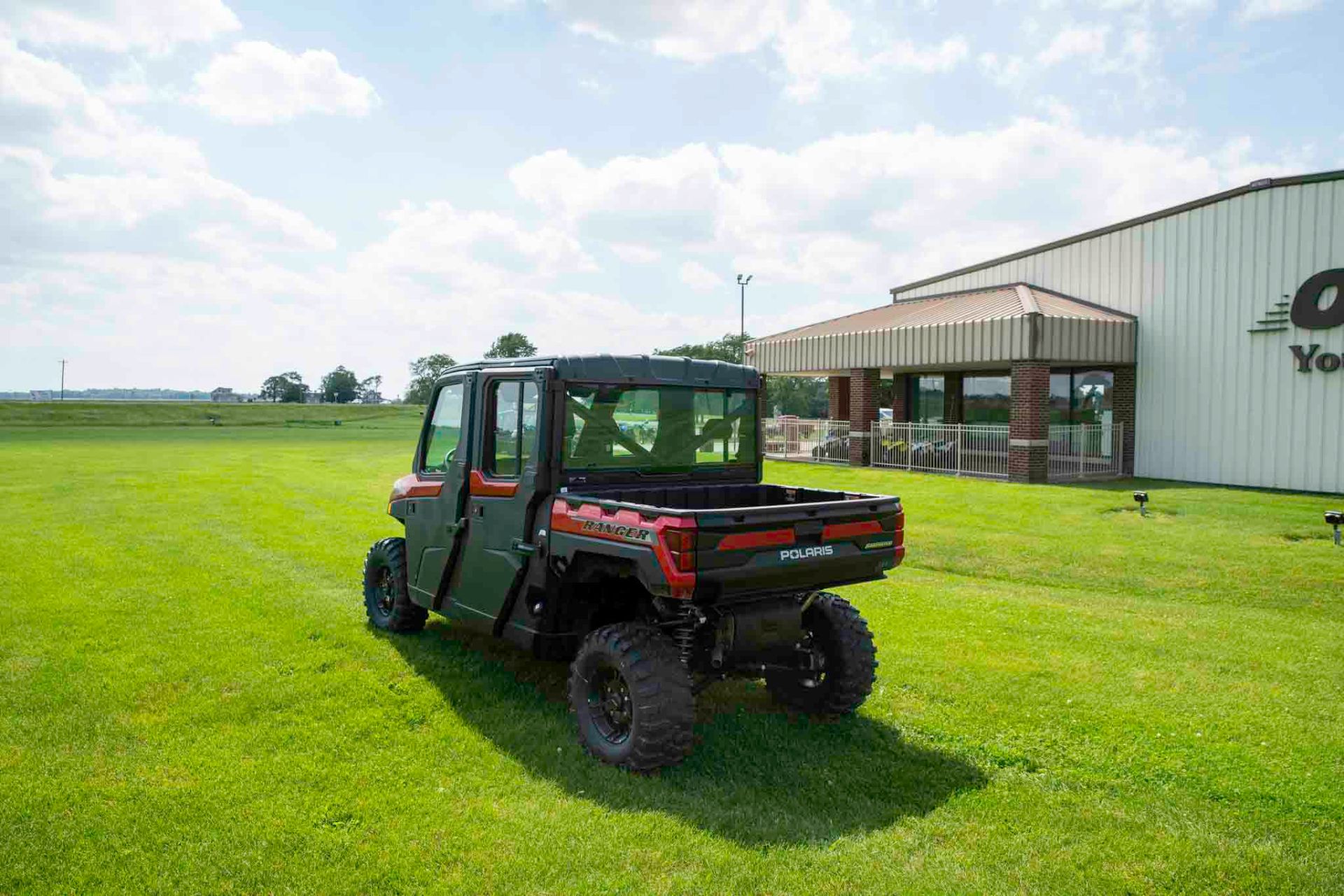 2025 Polaris Ranger Crew XP 1000 NorthStar Edition Ultimate in Charleston, Illinois - Photo 6