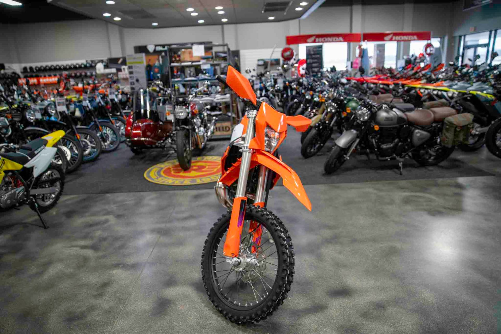 2024 KTM 150 XC-W in Charleston, Illinois - Photo 3