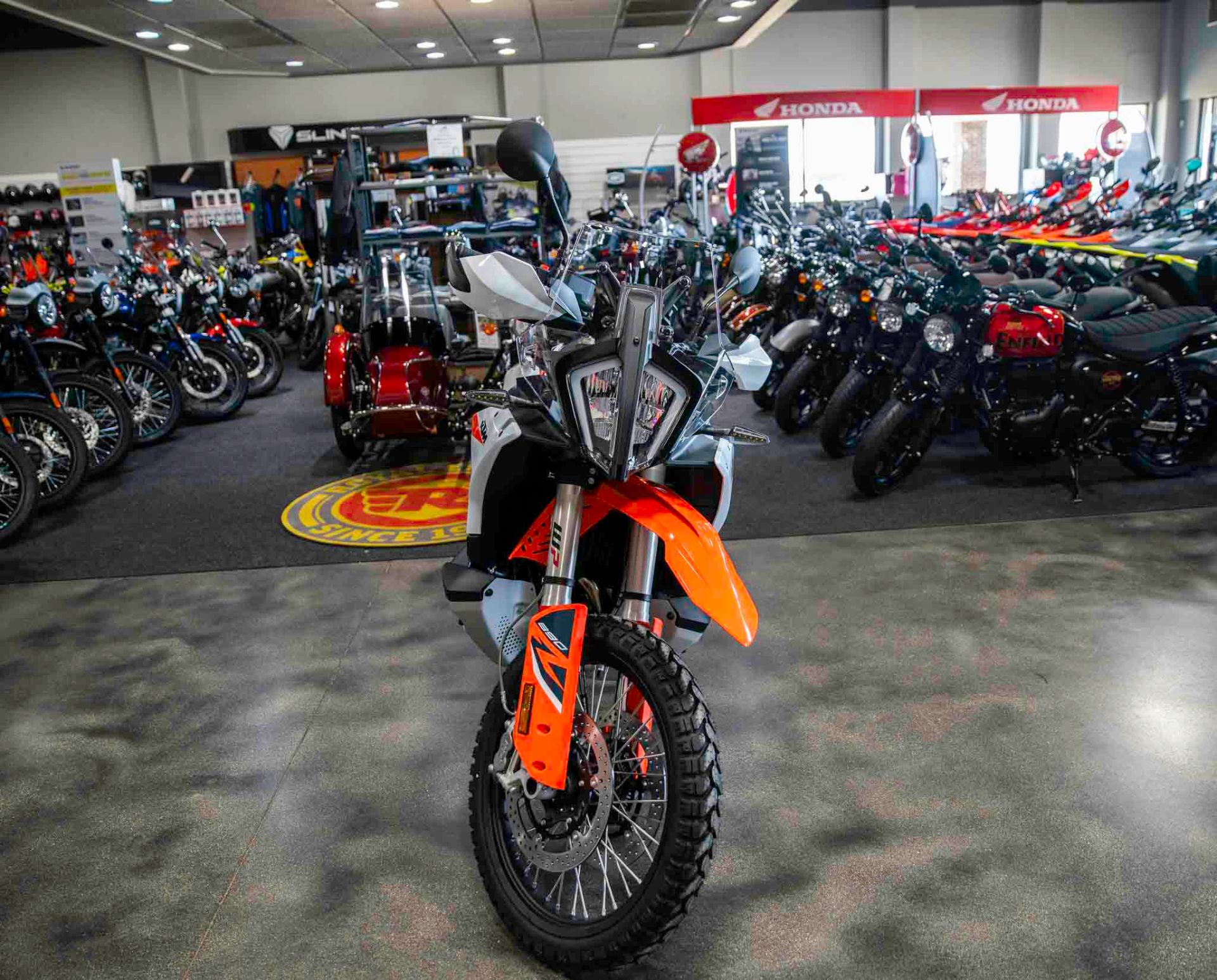 2024 KTM 890 Adventure R in Charleston, Illinois - Photo 3