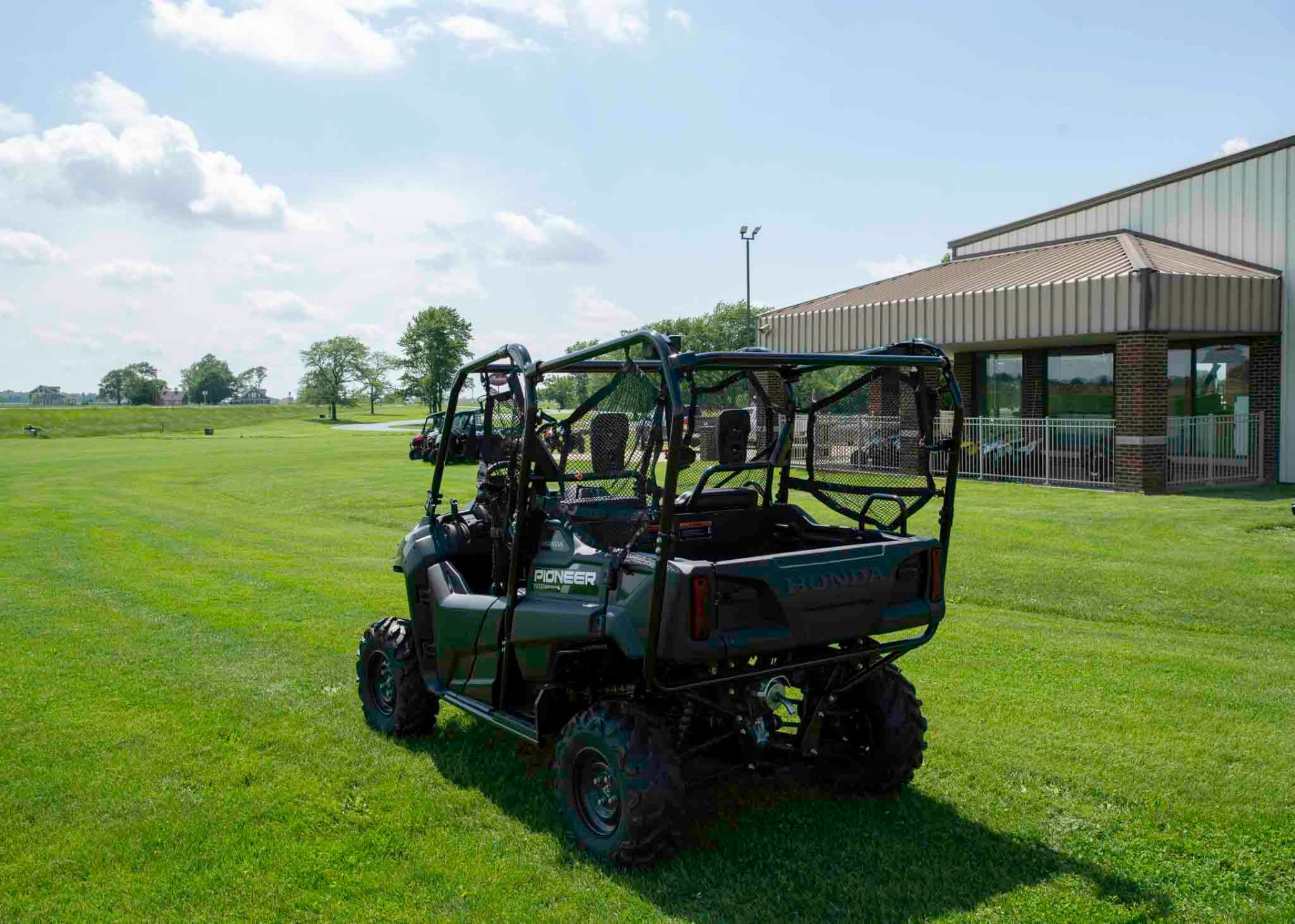 2025 Honda Pioneer 700-4 Deluxe in Charleston, Illinois - Photo 8