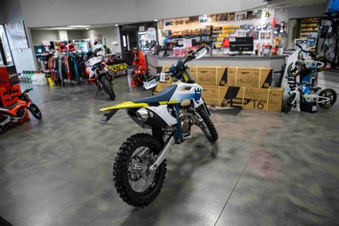 2024 Husqvarna FE 501w in Charleston, Illinois - Photo 8