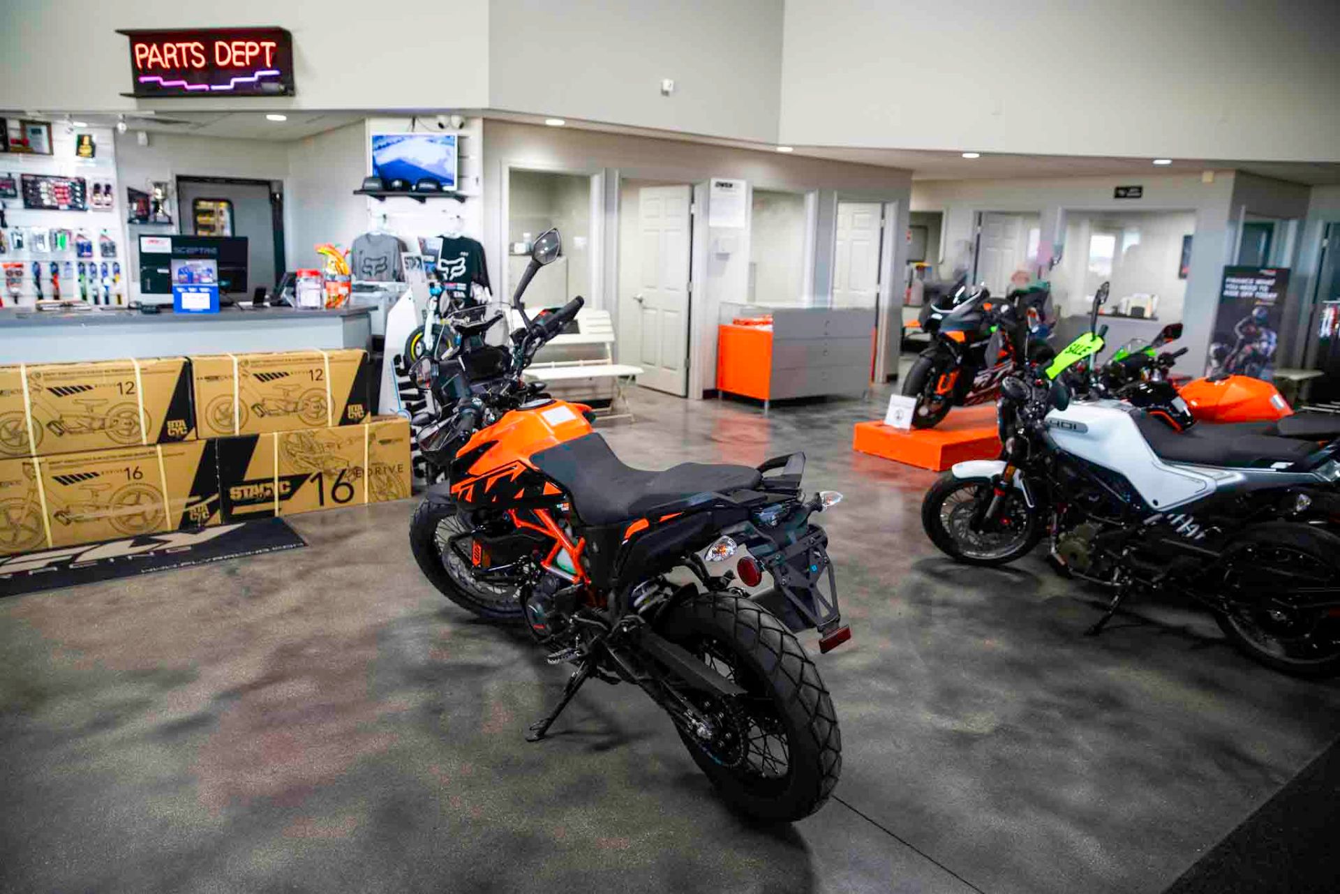 2023 KTM 390 Adventure in Charleston, Illinois - Photo 6