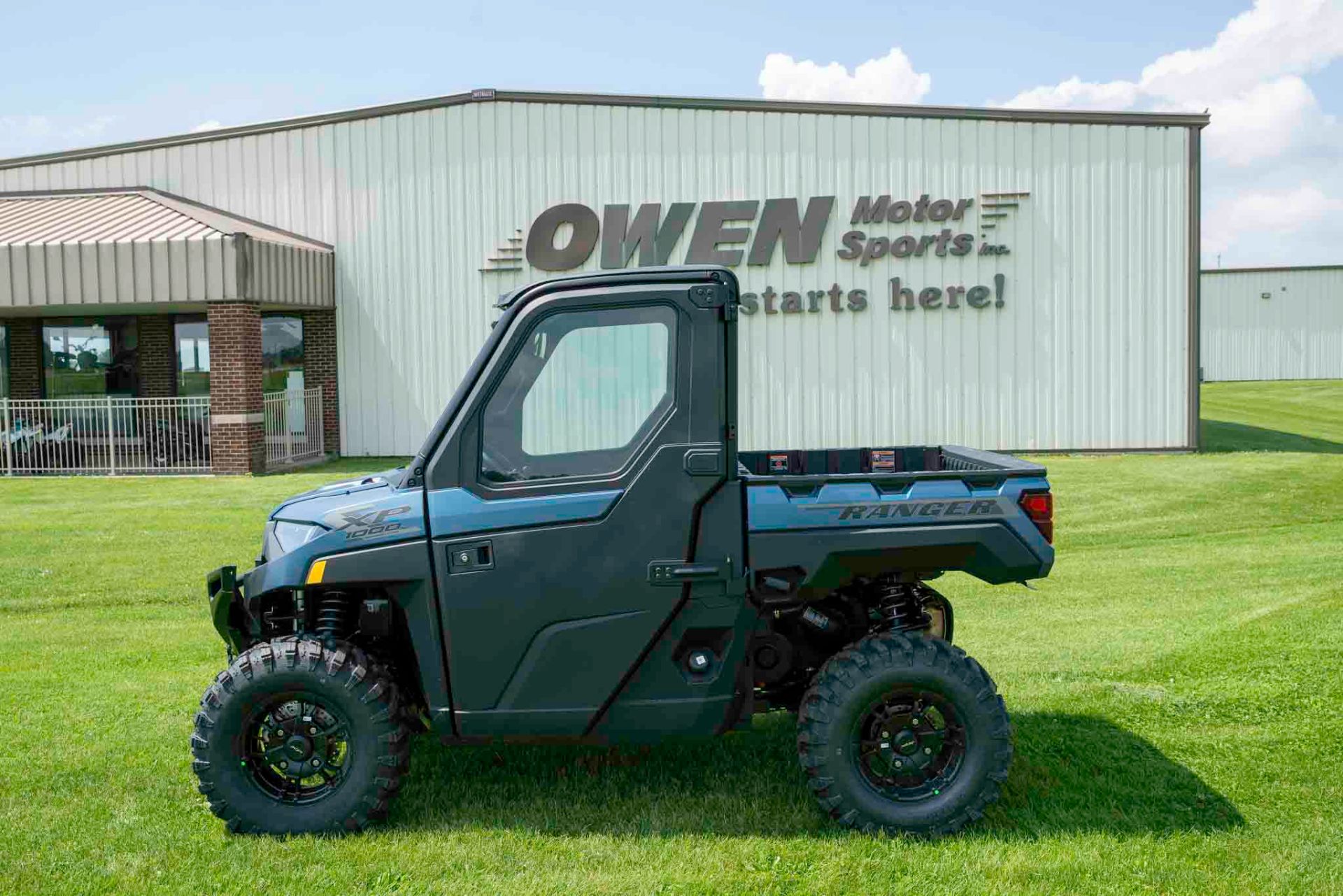 2025 Polaris Ranger XP 1000 NorthStar Edition Premium With Fixed Windshield in Charleston, Illinois - Photo 5