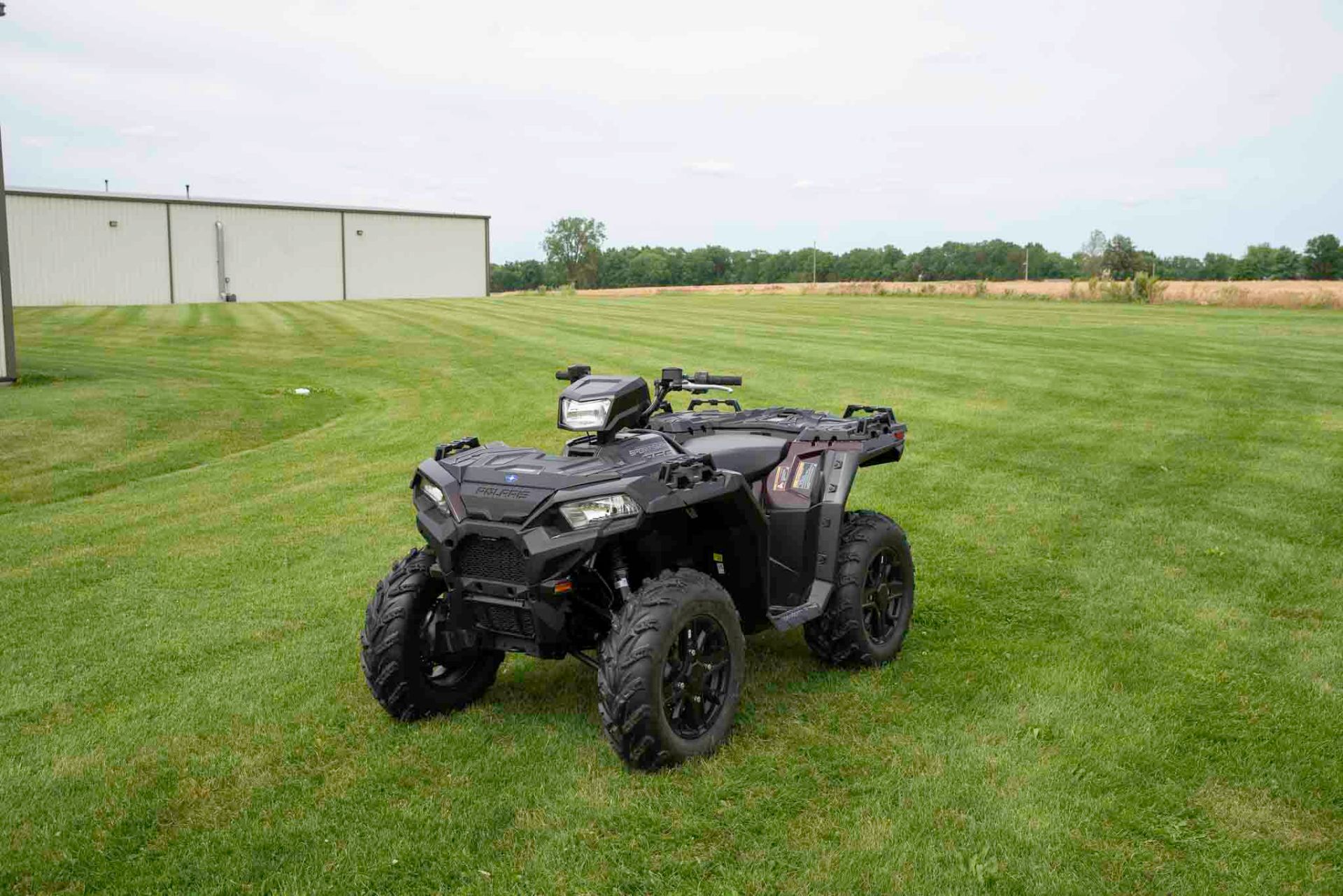 2024 Polaris Sportsman 850 Premium in Charleston, Illinois - Photo 4