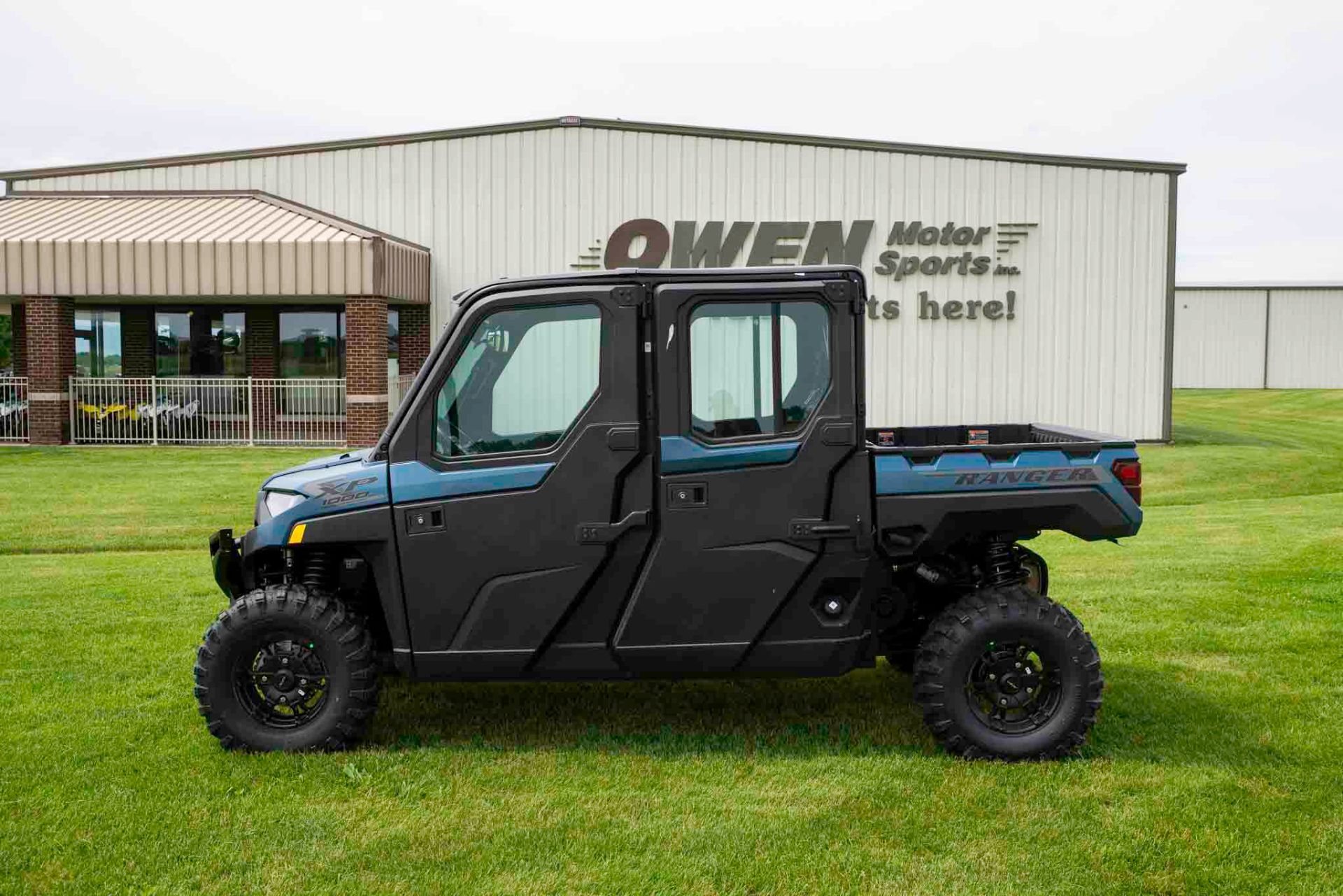 2025 Polaris Ranger Crew XP 1000 NorthStar Edition Premium with Fixed Windshield in Charleston, Illinois - Photo 5