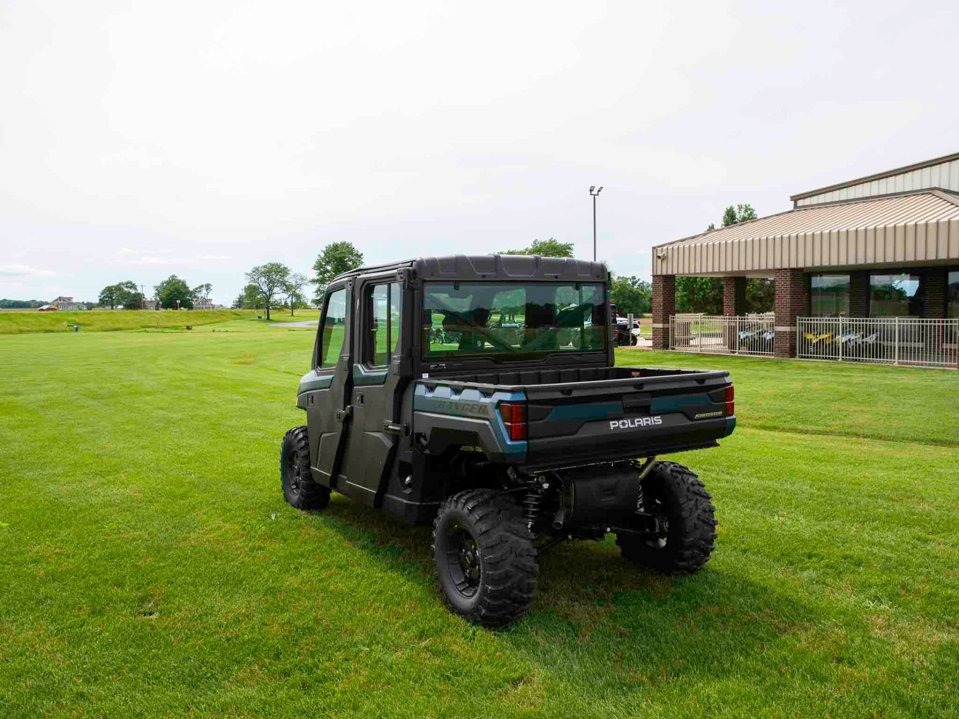 2025 Polaris Ranger Crew XP 1000 NorthStar Edition Premium with Fixed Windshield in Charleston, Illinois - Photo 6