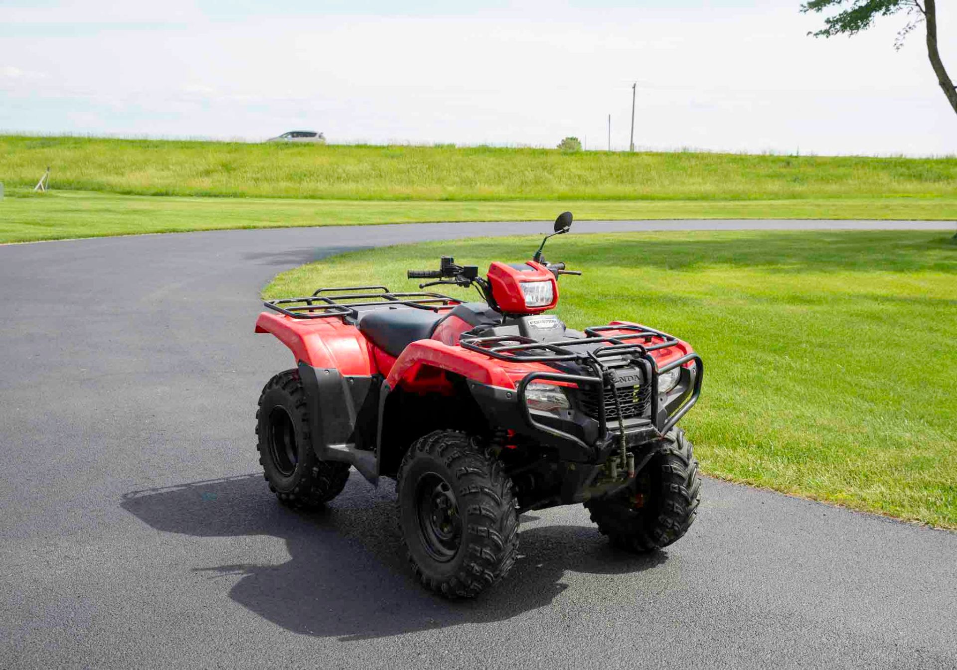 2015 Honda FourTrax® Foreman® 4x4 in Charleston, Illinois - Photo 2