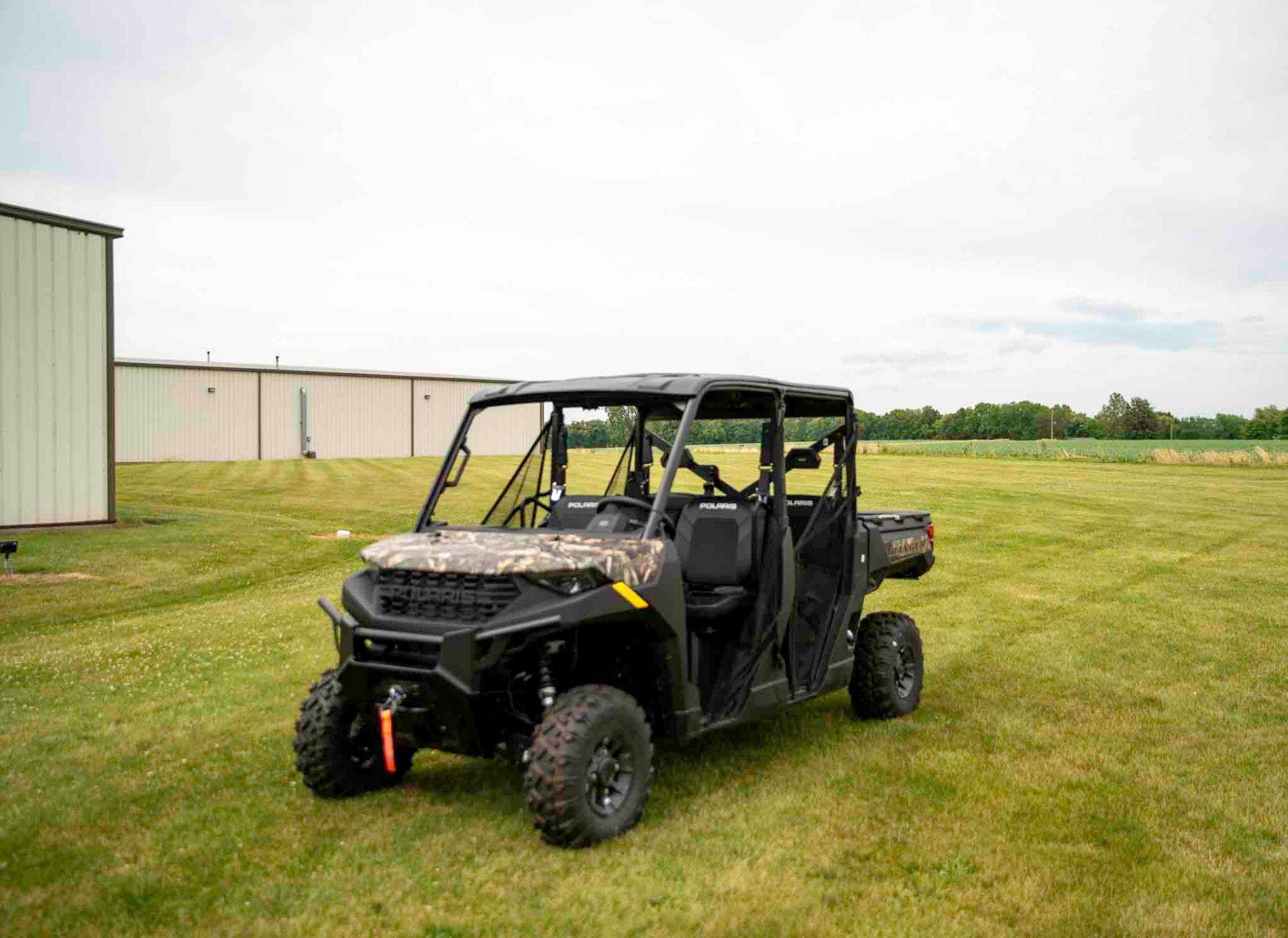 2025 Polaris Ranger Crew XP 1000 Premium in Charleston, Illinois - Photo 2