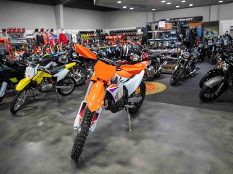 2024 KTM 450 XC-F in Charleston, Illinois - Photo 4