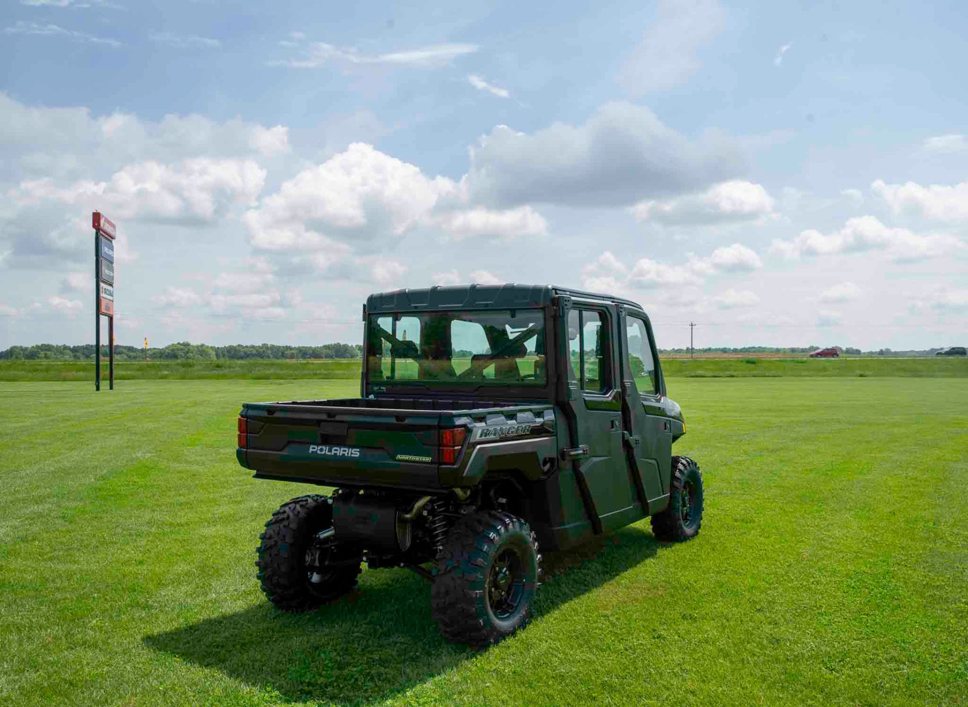 2025 Polaris Ranger Crew XP 1000 NorthStar Edition Ultimate in Charleston, Illinois - Photo 8