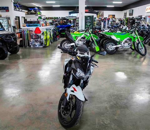 2023 Kawasaki Z400 ABS in Effingham, Illinois - Photo 3