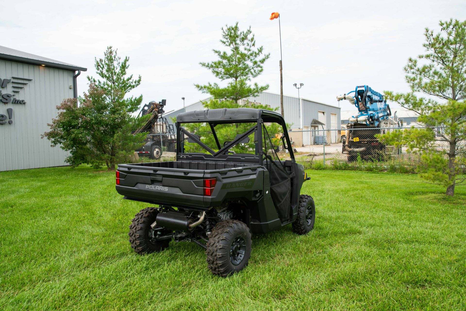 2025 Polaris Ranger 1000 Premium in Effingham, Illinois - Photo 8