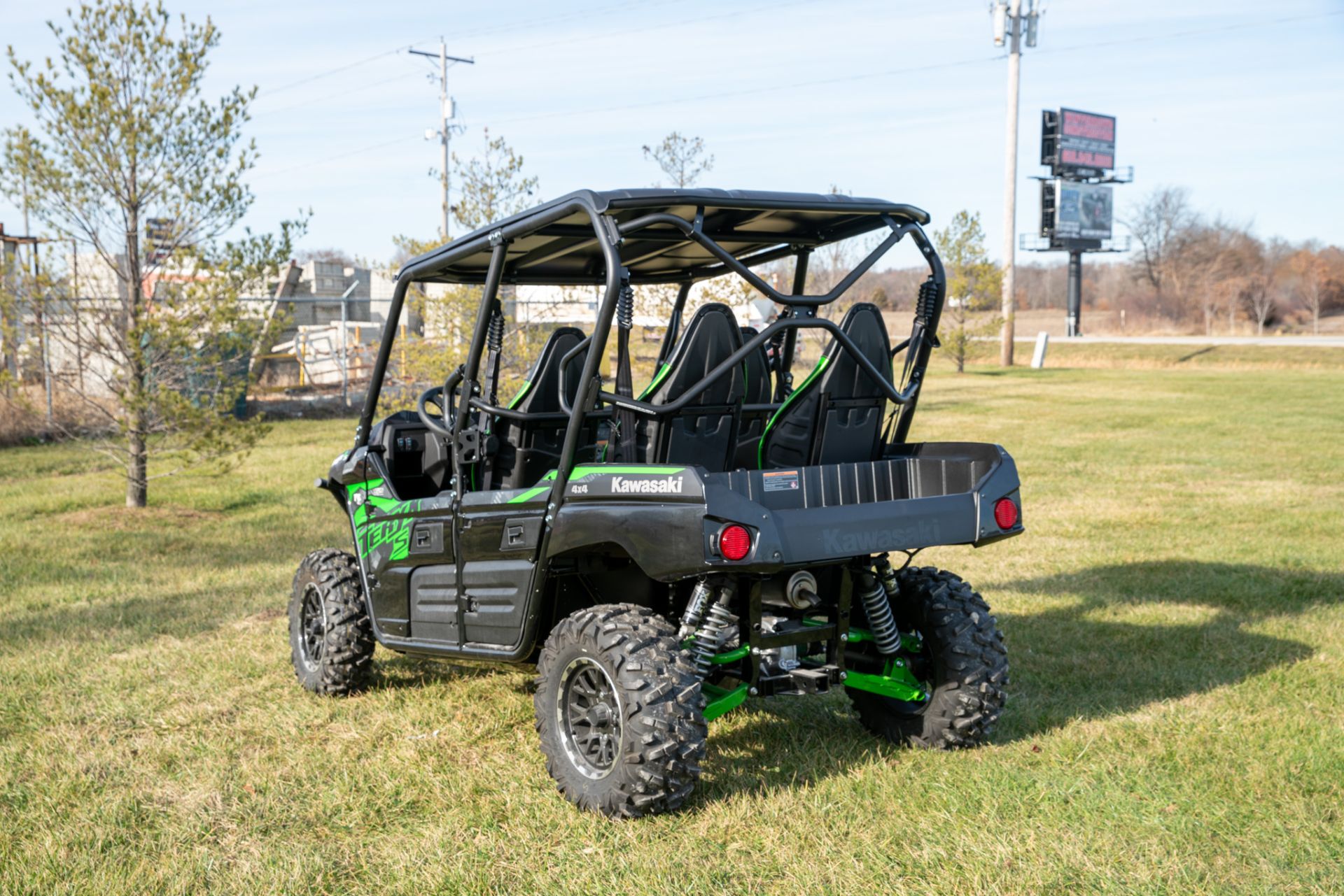 2024 Kawasaki Teryx4 S LE in Effingham, Illinois - Photo 6