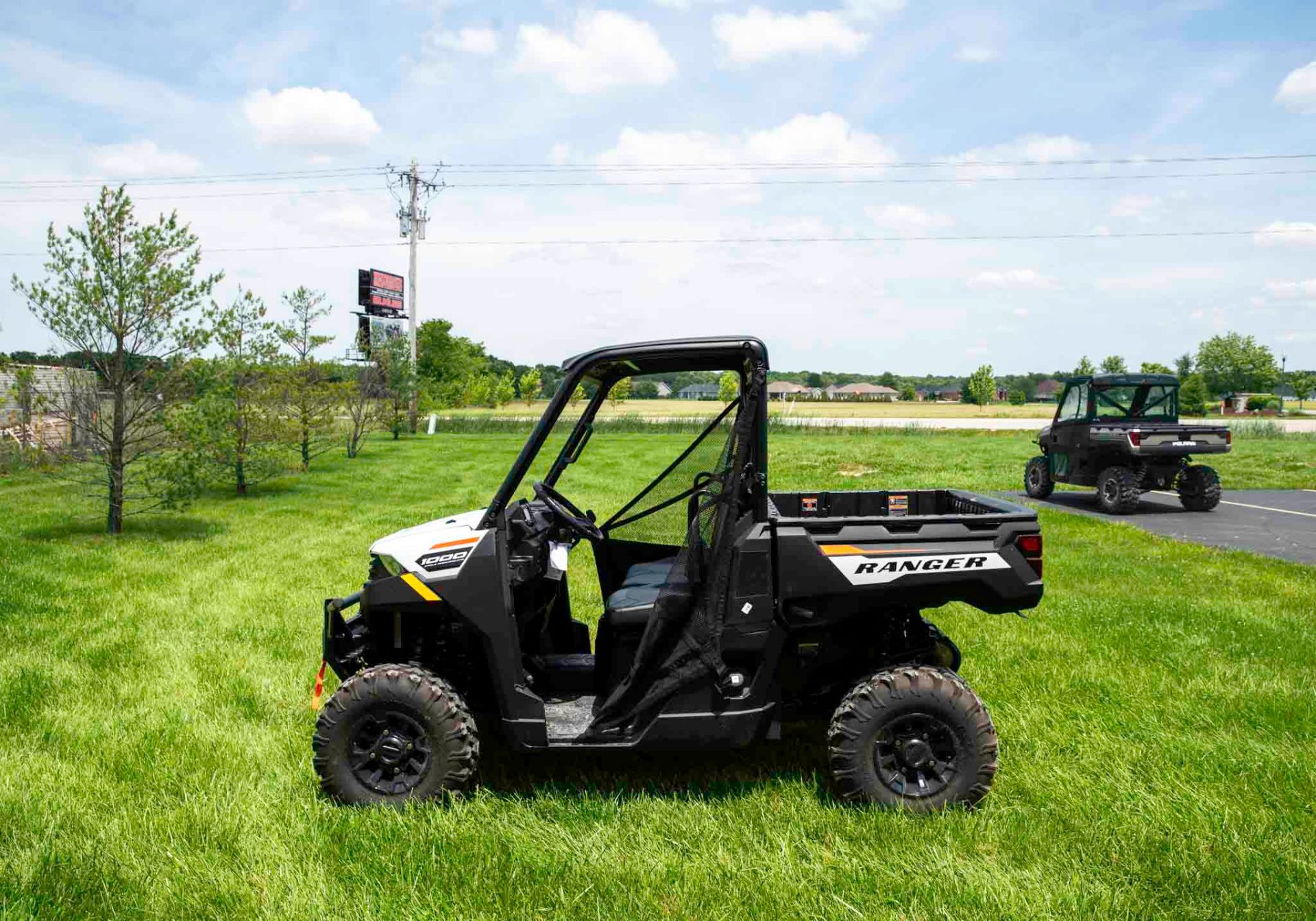 2025 Polaris Ranger 1000 Premium in Effingham, Illinois - Photo 5