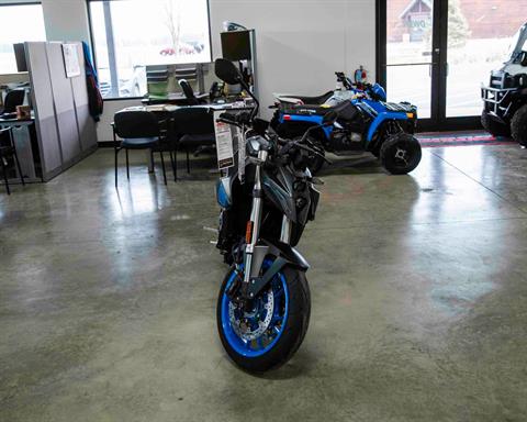 2024 Suzuki GSX-8S in Effingham, Illinois - Photo 3