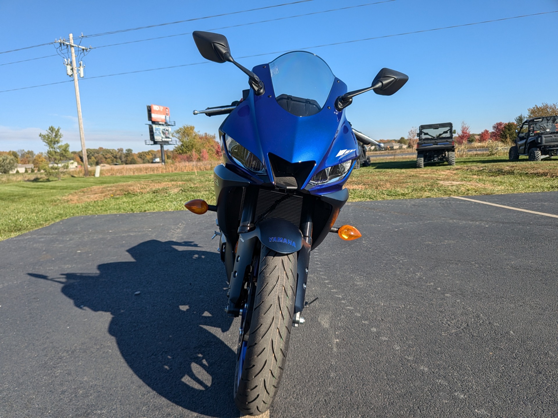 2023 Yamaha YZF-R3 ABS in Effingham, Illinois - Photo 2