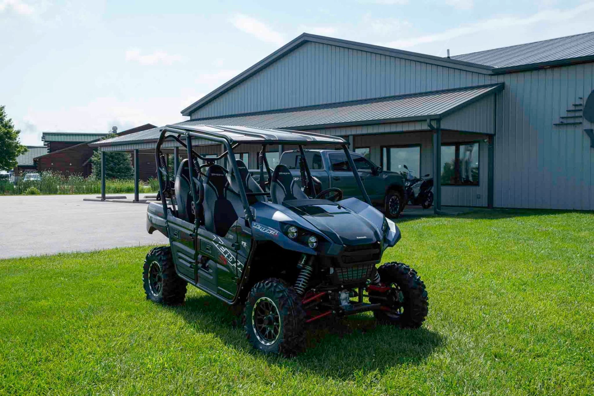 2025 Kawasaki Teryx4 S LE in Effingham, Illinois - Photo 2