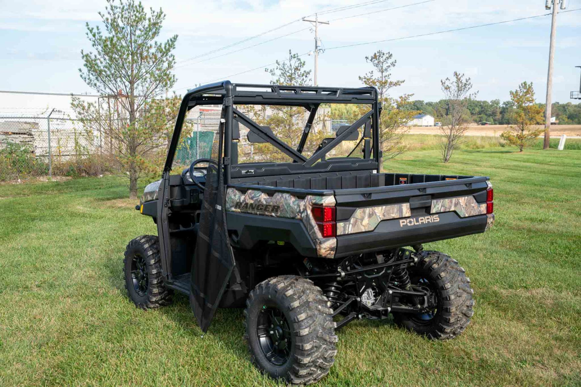 2025 Polaris Ranger XP 1000 Premium in Effingham, Illinois - Photo 6