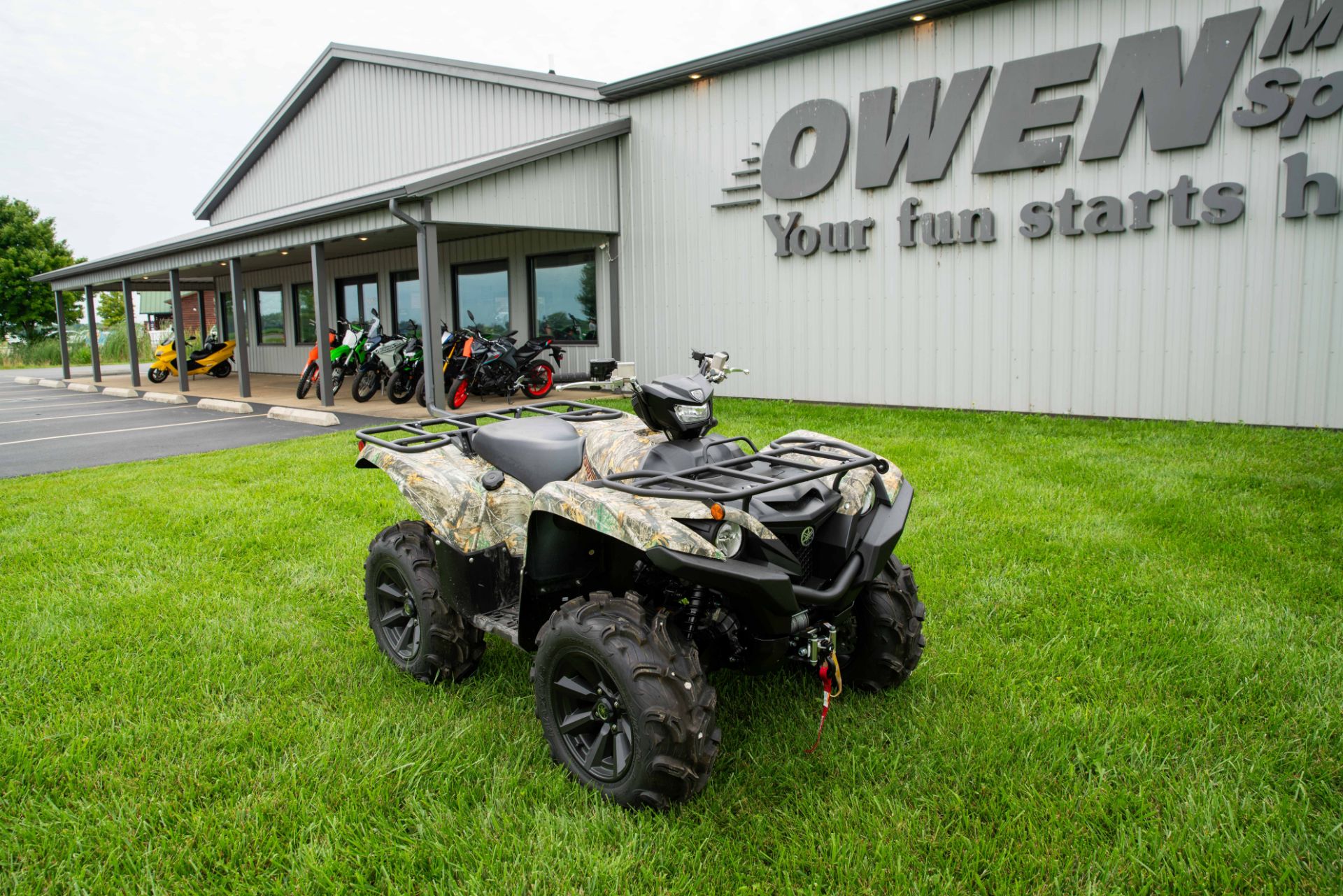 2024 Yamaha Grizzly EPS Camo in Effingham, Illinois - Photo 2