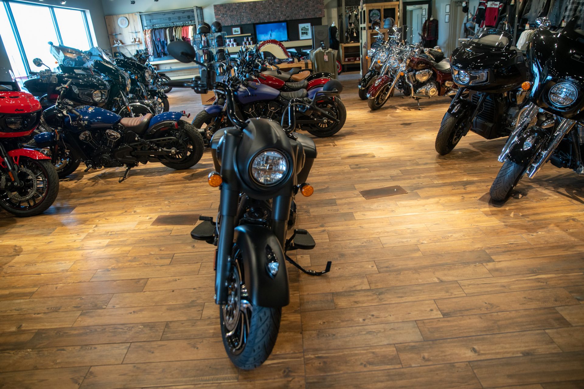 2023 Indian Motorcycle Springfield® Dark Horse® in Charleston, Illinois - Photo 3