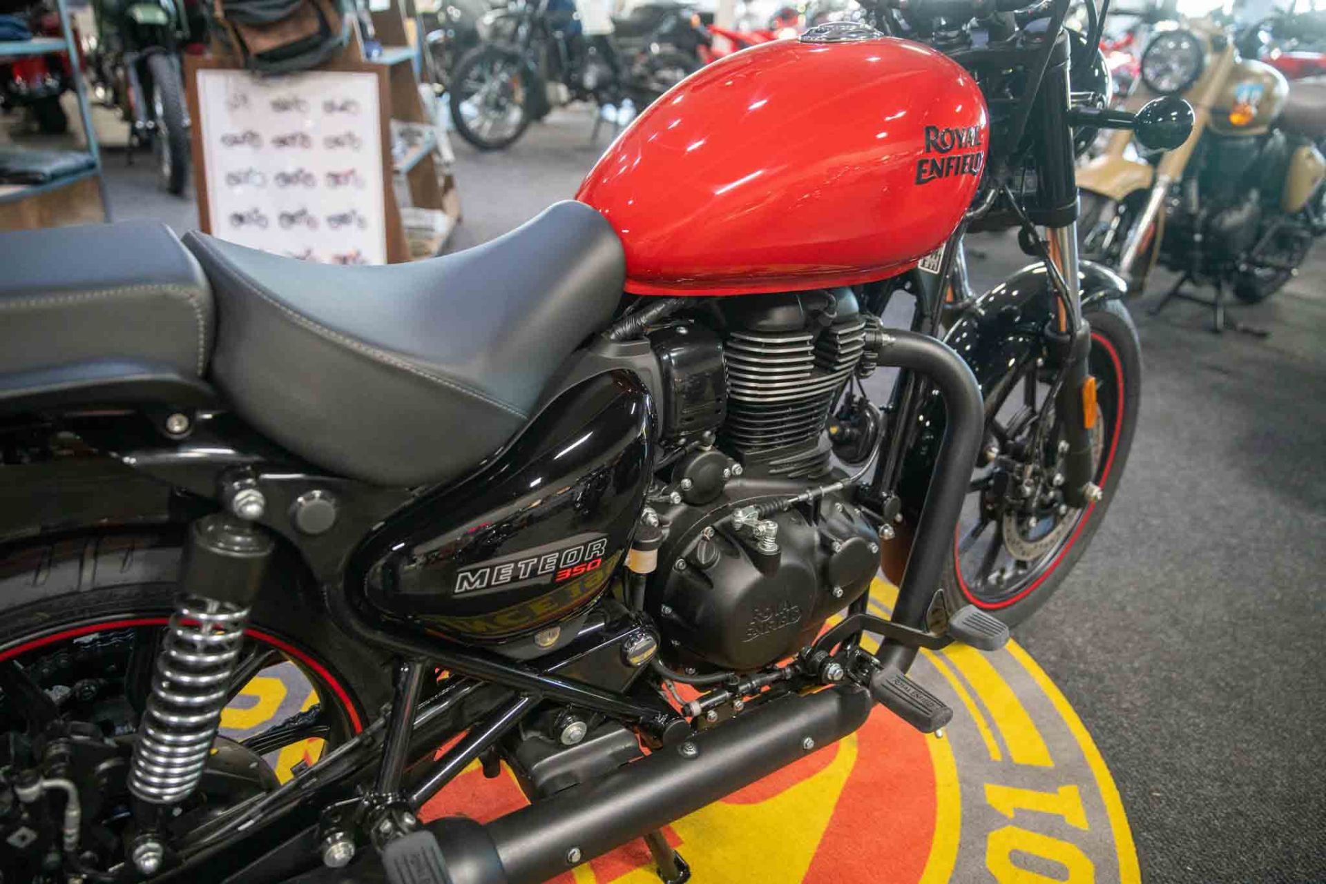 2023 Royal Enfield Meteor 350 in Charleston, Illinois - Photo 8