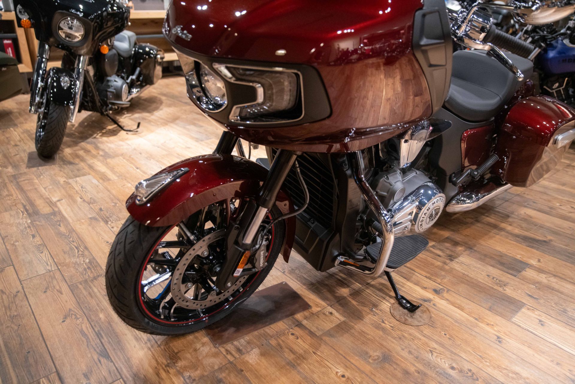 2023 Indian Motorcycle Challenger® Limited in Charleston, Illinois - Photo 14