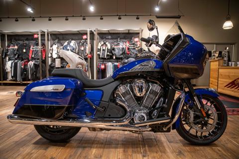 2023 Indian Motorcycle Challenger® Limited in Charleston, Illinois - Photo 2