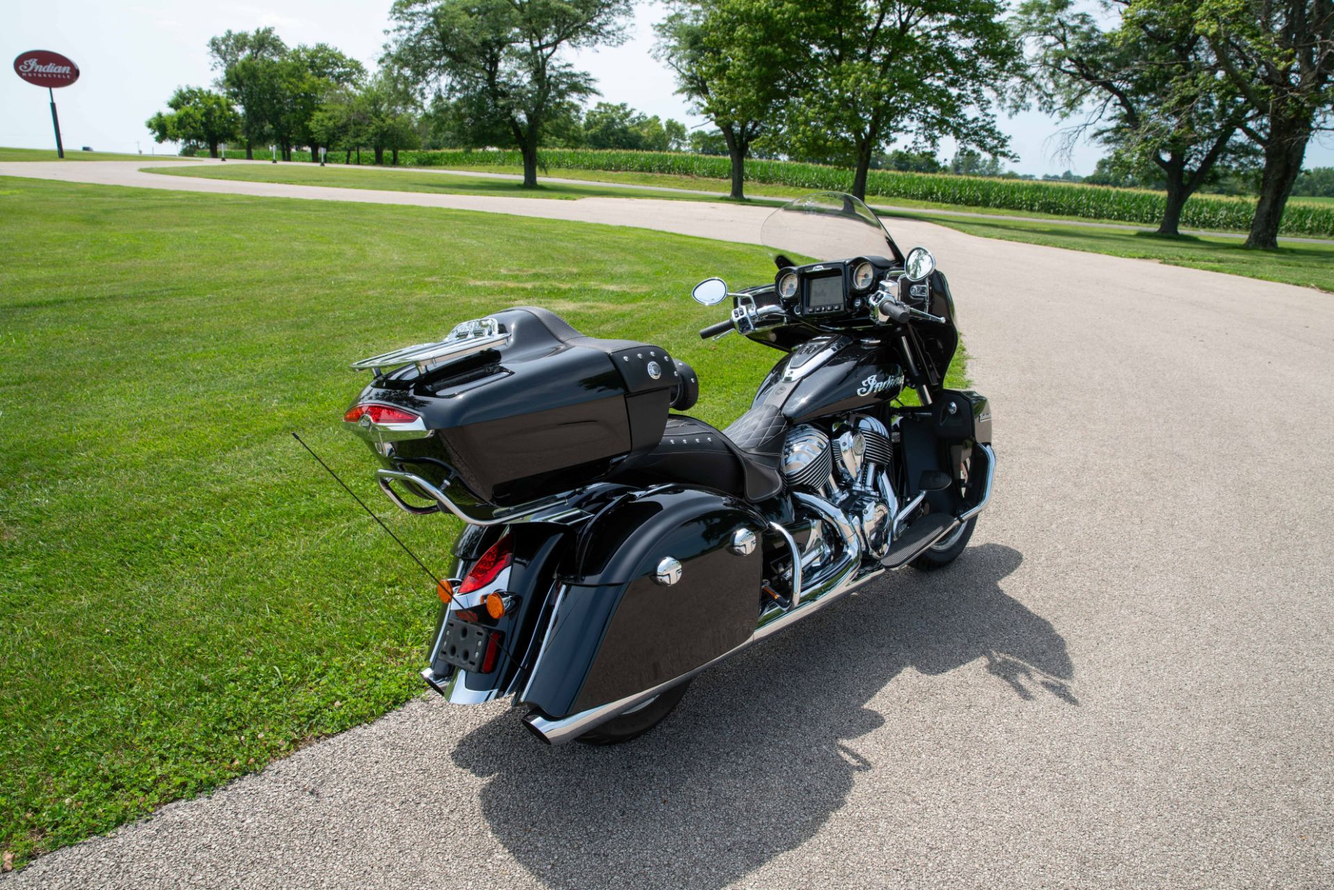 2021 Indian Motorcycle Roadmaster® in Charleston, Illinois - Photo 9