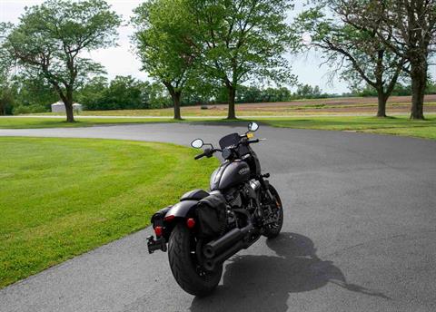 2023 Indian Motorcycle Sport Chief Dark Horse® in Charleston, Illinois - Photo 8