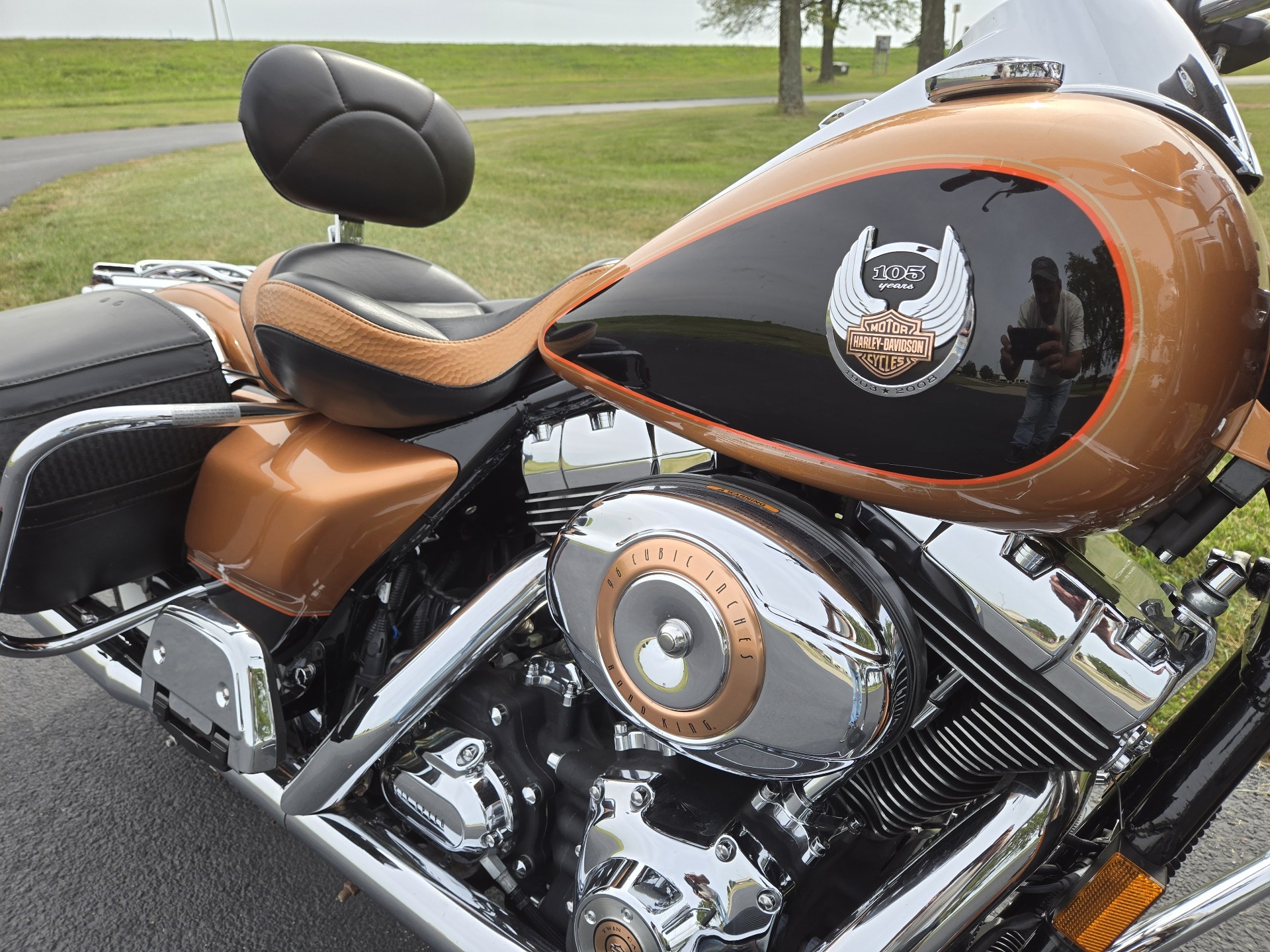 2008 Harley-Davidson Road King® Classic in Charleston, Illinois - Photo 11