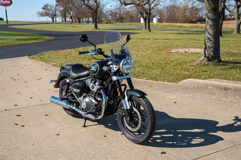 2024 Royal Enfield Super Meteor 650 in Charleston, Illinois - Photo 2