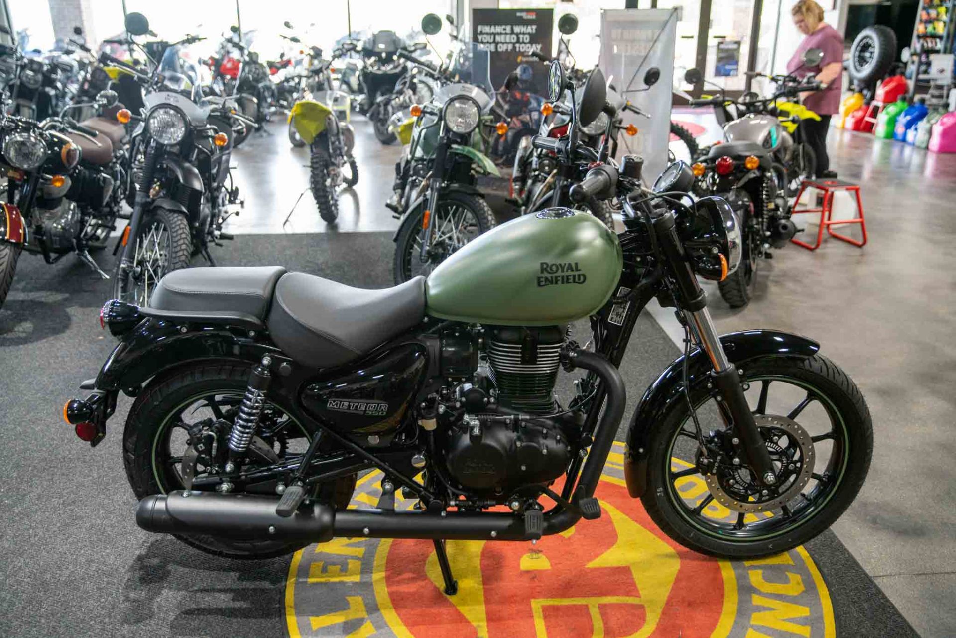 2023 Royal Enfield Meteor 350 in Charleston, Illinois - Photo 1