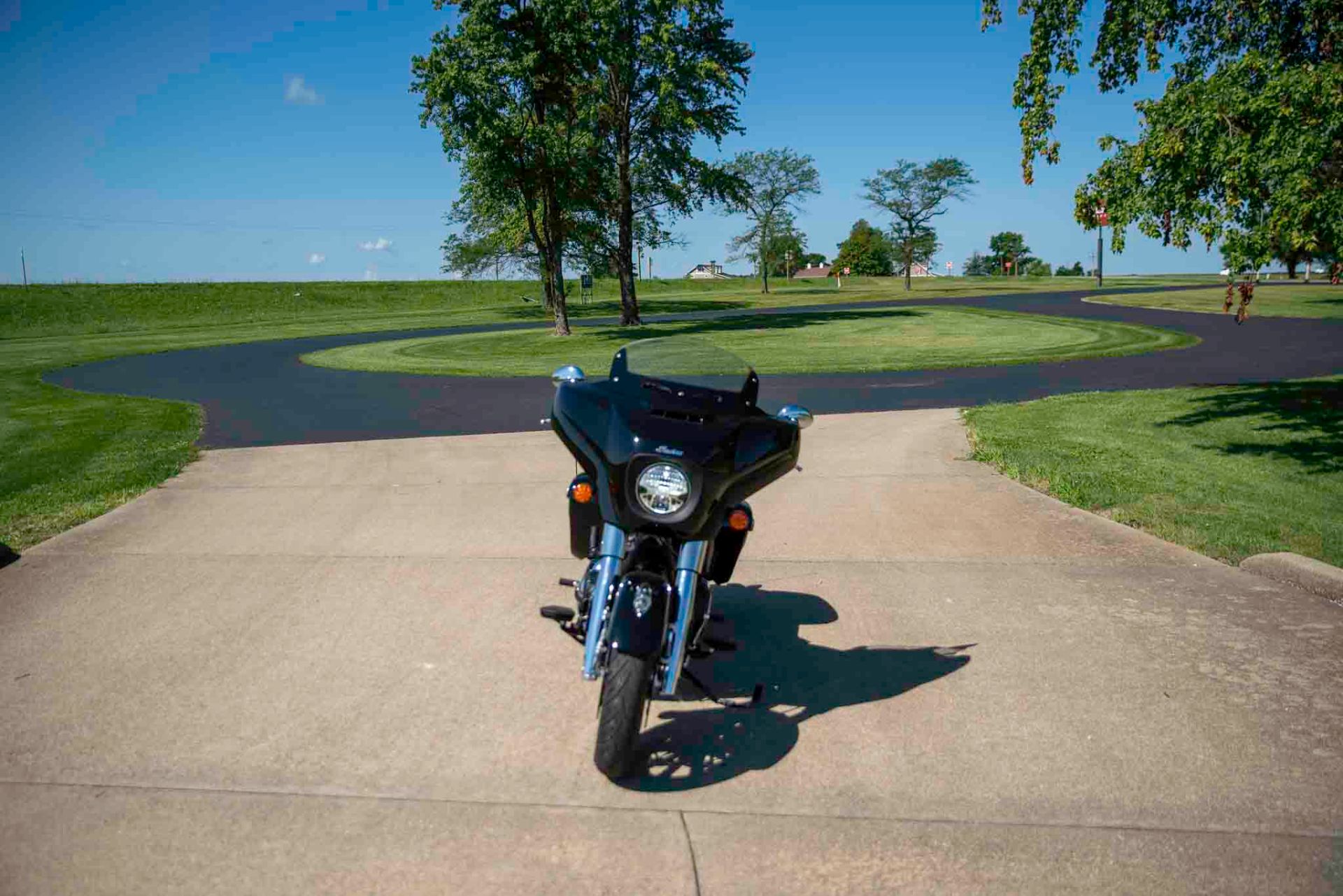 2024 Indian Motorcycle Chieftain® in Charleston, Illinois - Photo 3