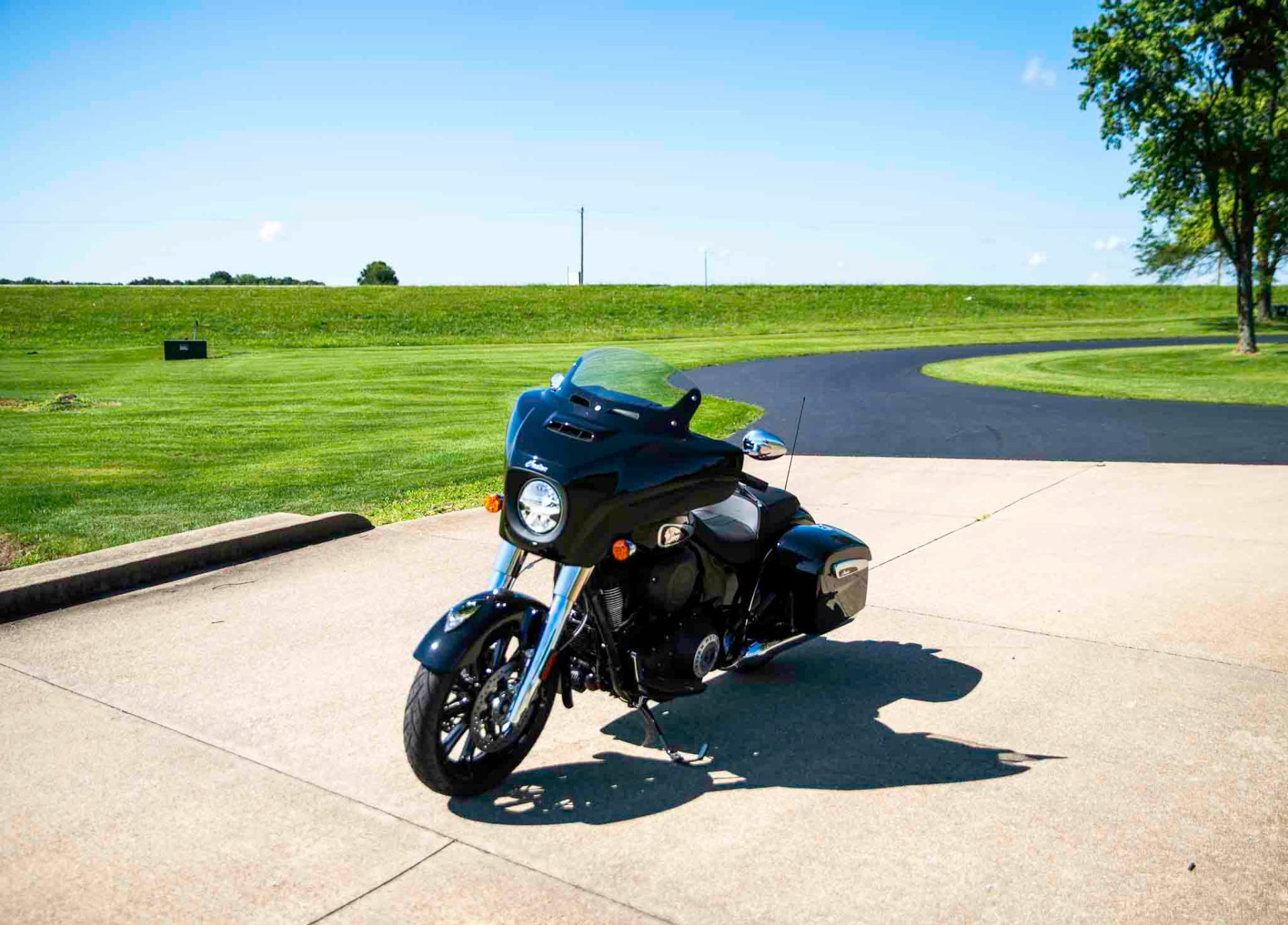 2024 Indian Motorcycle Chieftain® in Charleston, Illinois - Photo 4