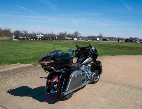 2024 Indian Motorcycle Roadmaster® with PowerBand Audio Package in Charleston, Illinois - Photo 8