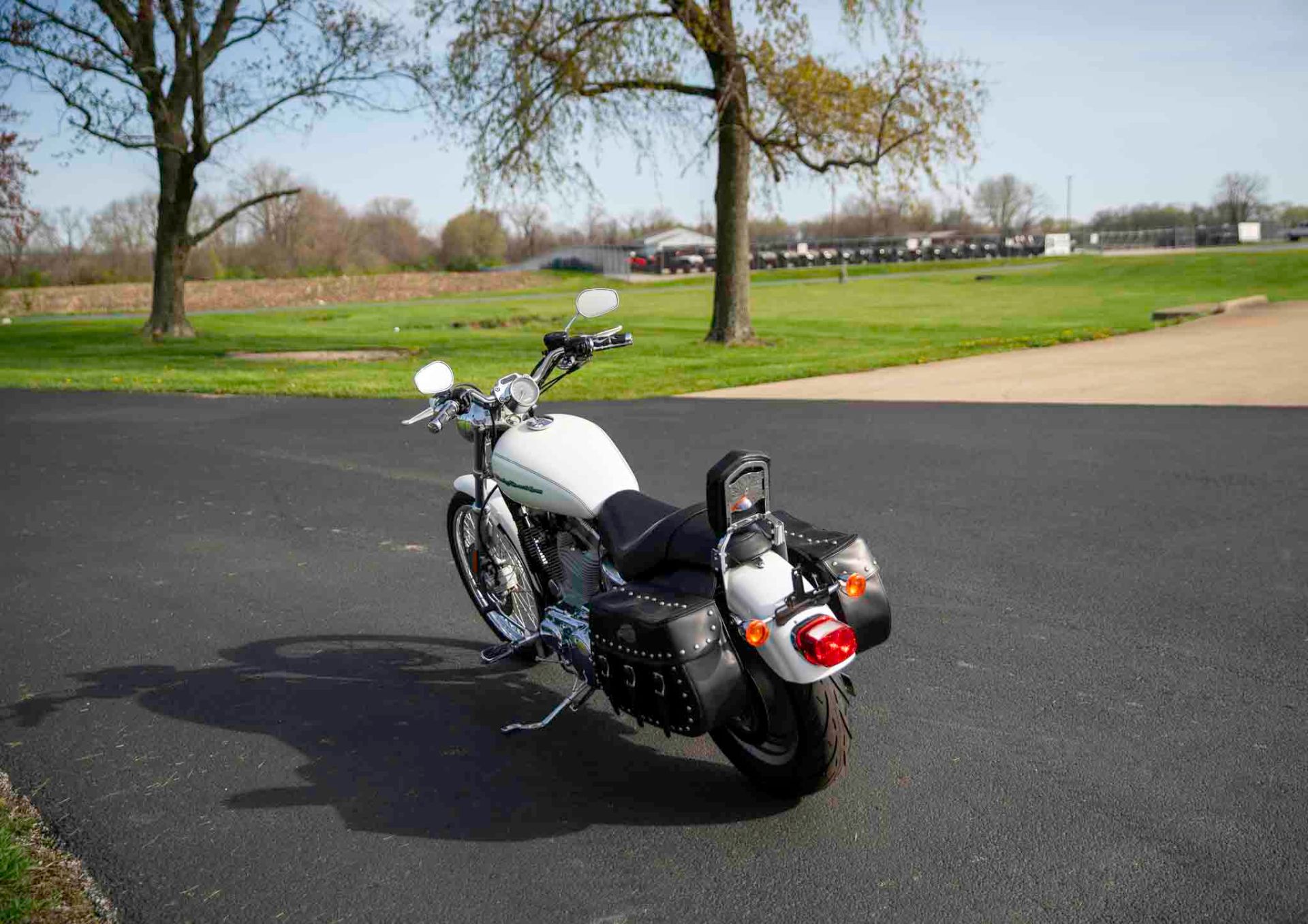 2004 Harley-Davidson Sportster® XL 883 Custom in Charleston, Illinois - Photo 6