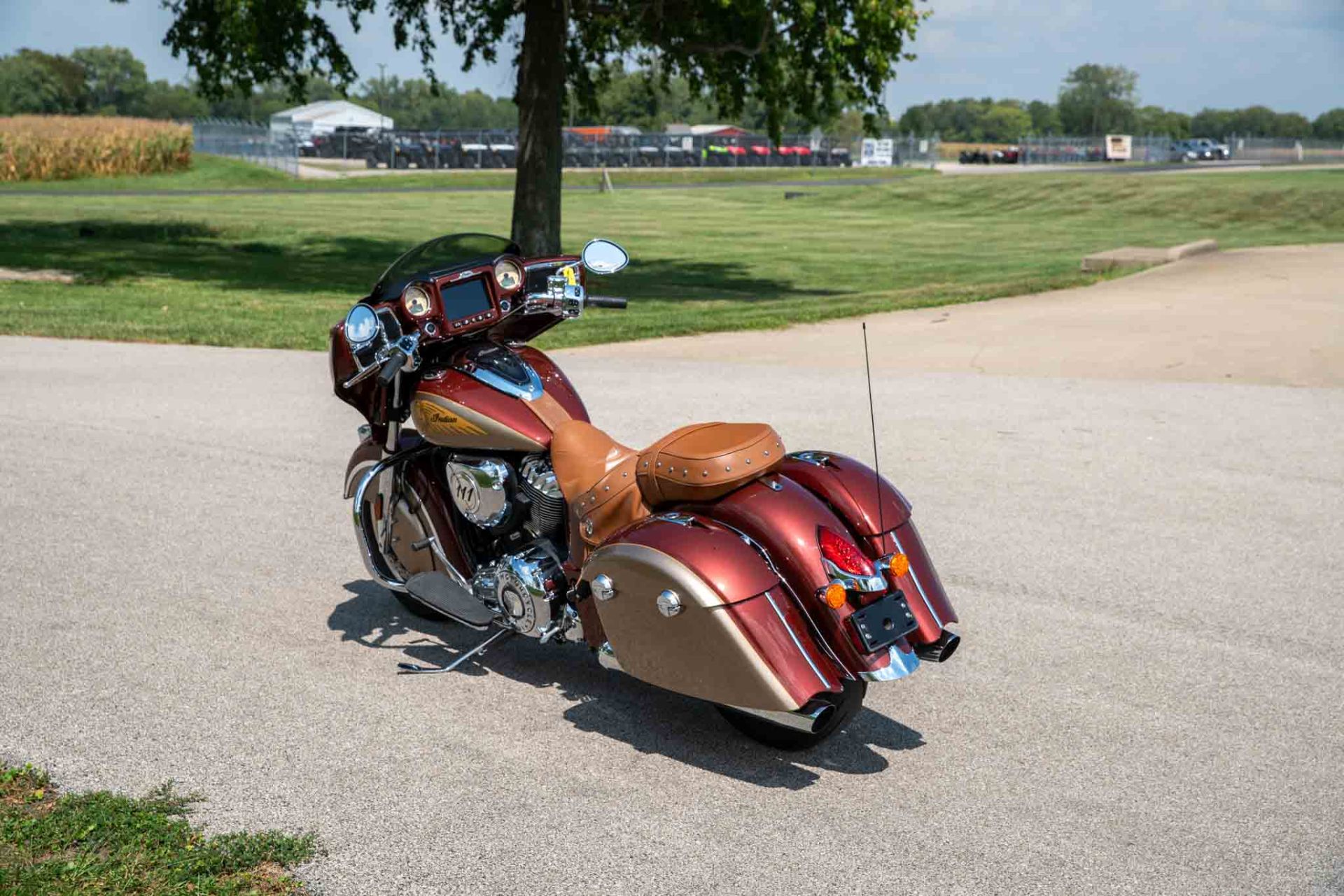2019 Indian Motorcycle Chieftain® Classic Icon Series in Charleston, Illinois - Photo 6