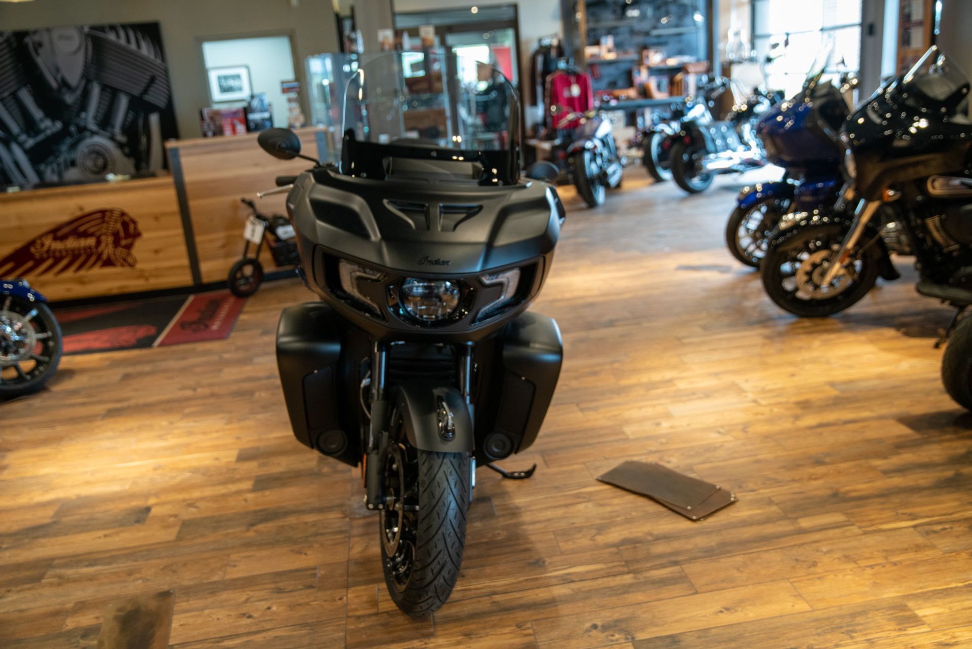 2023 Indian Motorcycle Pursuit® Dark Horse® in Charleston, Illinois - Photo 3
