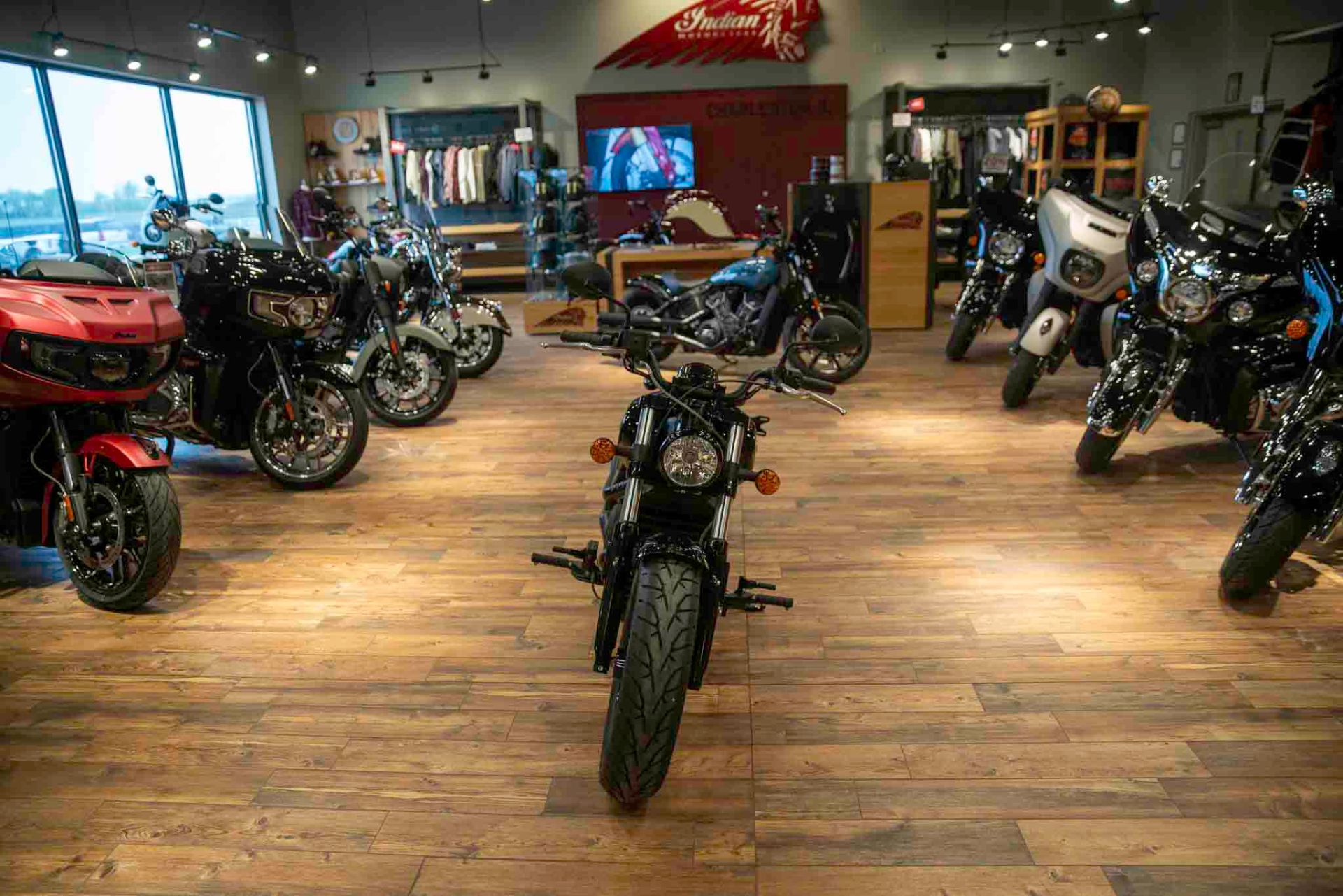 2024 Indian Motorcycle Scout® Bobber Sixty in Charleston, Illinois - Photo 3