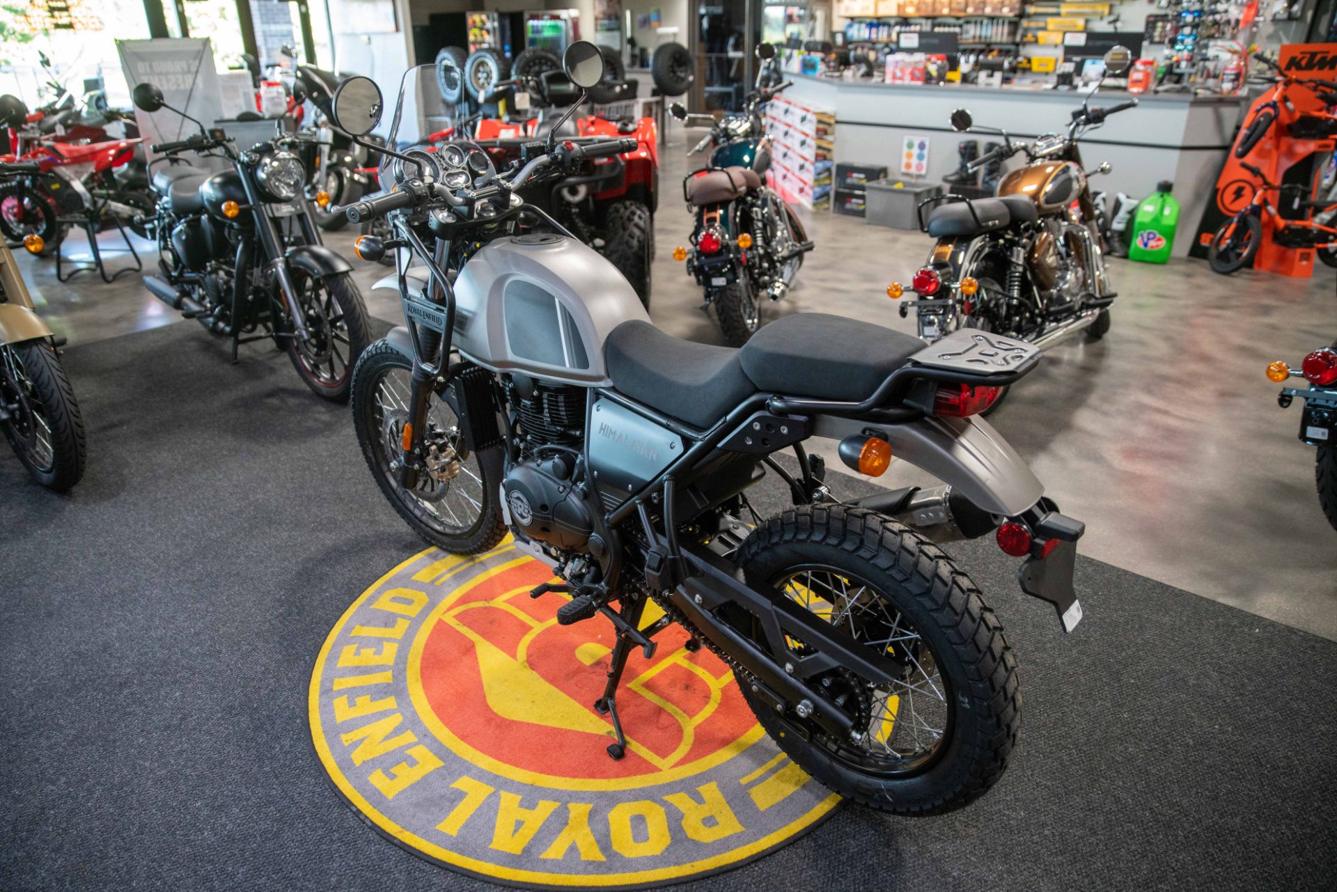 2023 Royal Enfield Himalayan in Charleston, Illinois - Photo 5