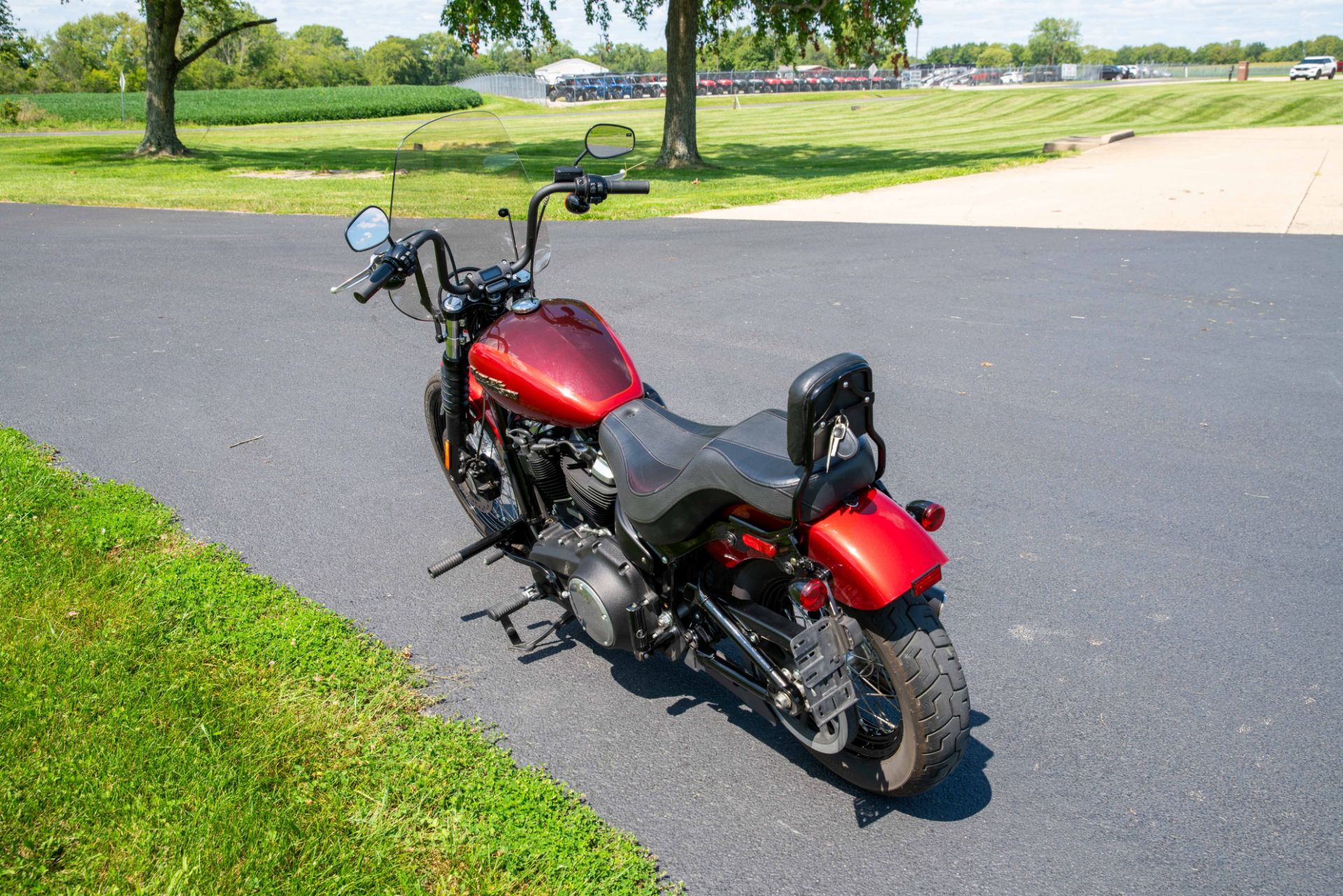 2018 Harley-Davidson Street Bob® 107 in Charleston, Illinois - Photo 6