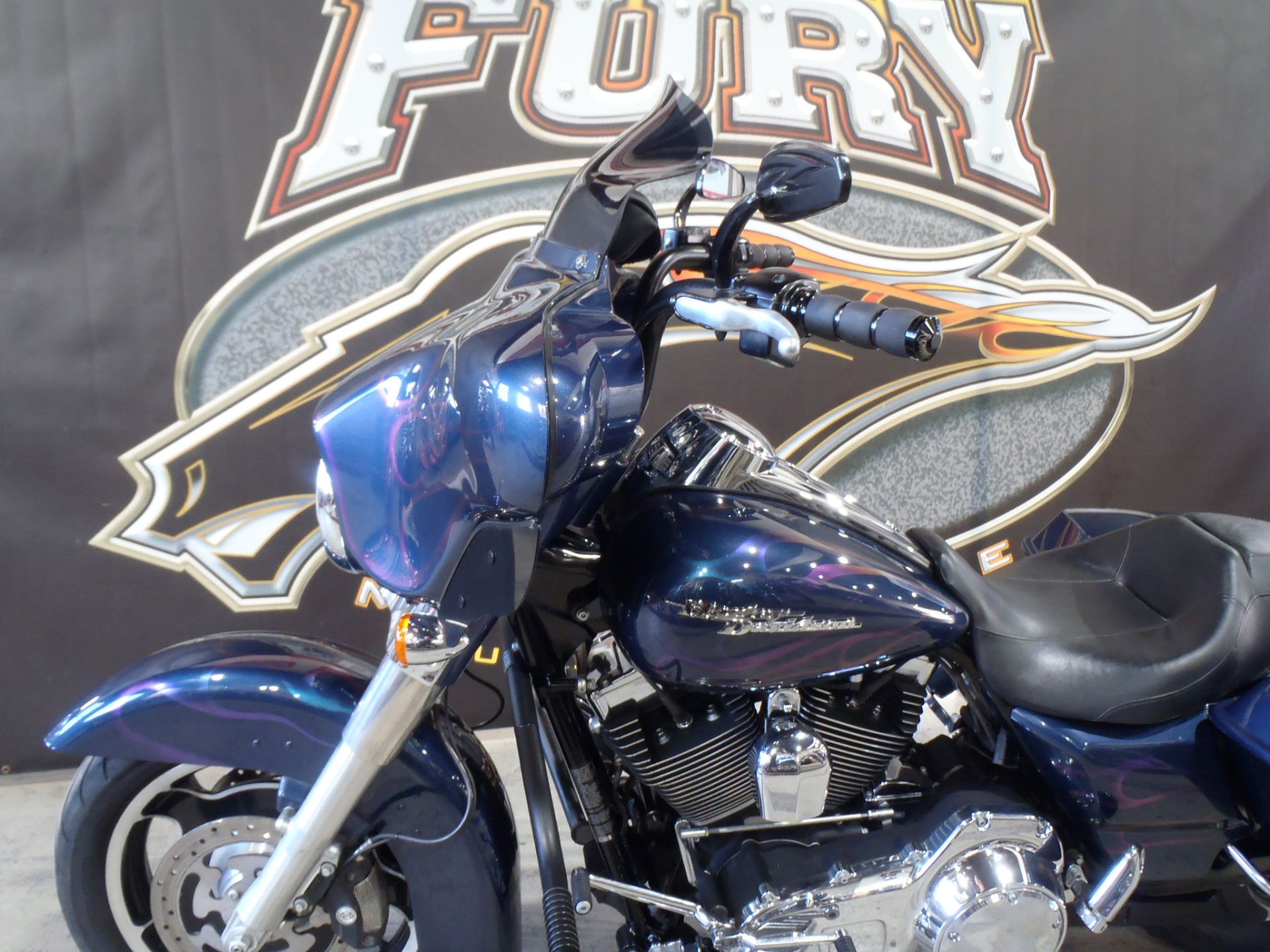 2009 Harley-Davidson Street Glide® in South Saint Paul, Minnesota - Photo 13