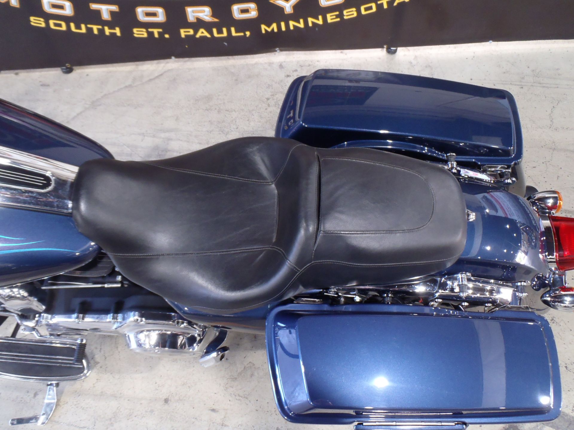 2009 Harley-Davidson Street Glide® in South Saint Paul, Minnesota - Photo 17
