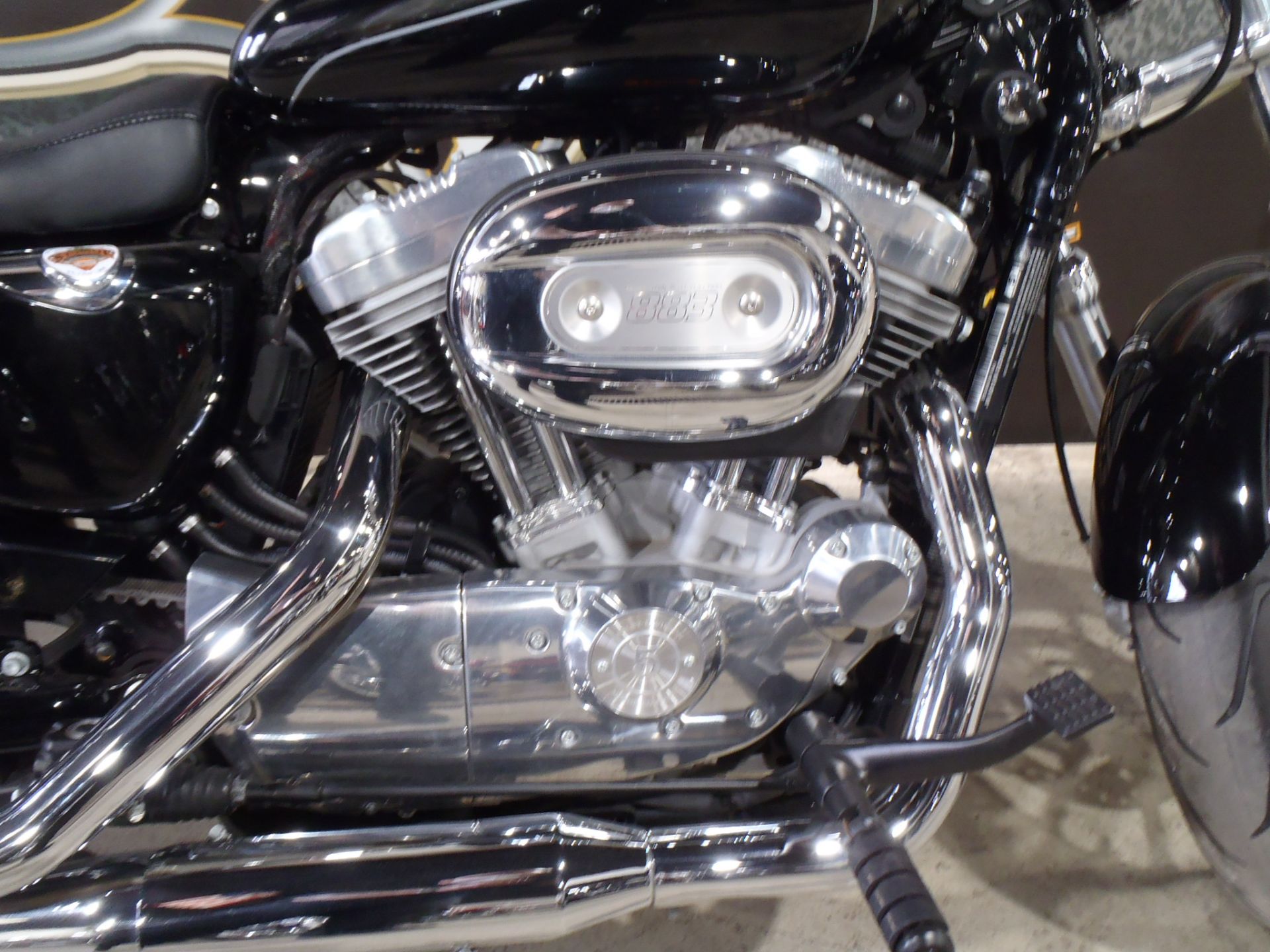 2015 Harley-Davidson SuperLow® in South Saint Paul, Minnesota - Photo 5