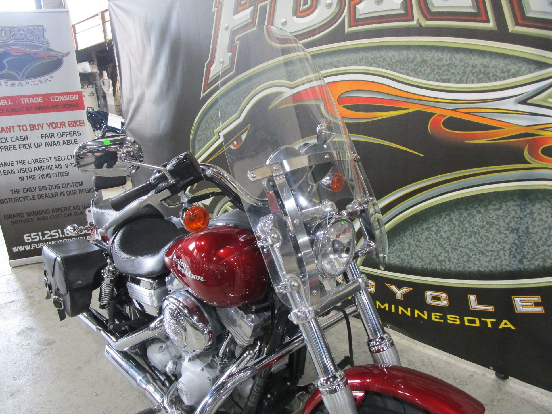 2006 Harley-Davidson Dyna™ Super Glide® in South Saint Paul, Minnesota - Photo 3