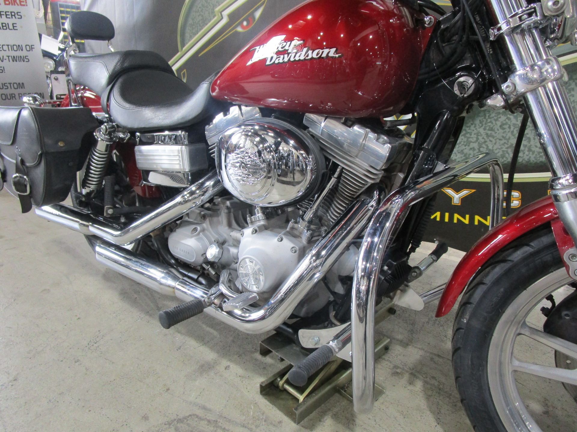 2006 Harley-Davidson Dyna™ Super Glide® in South Saint Paul, Minnesota - Photo 5