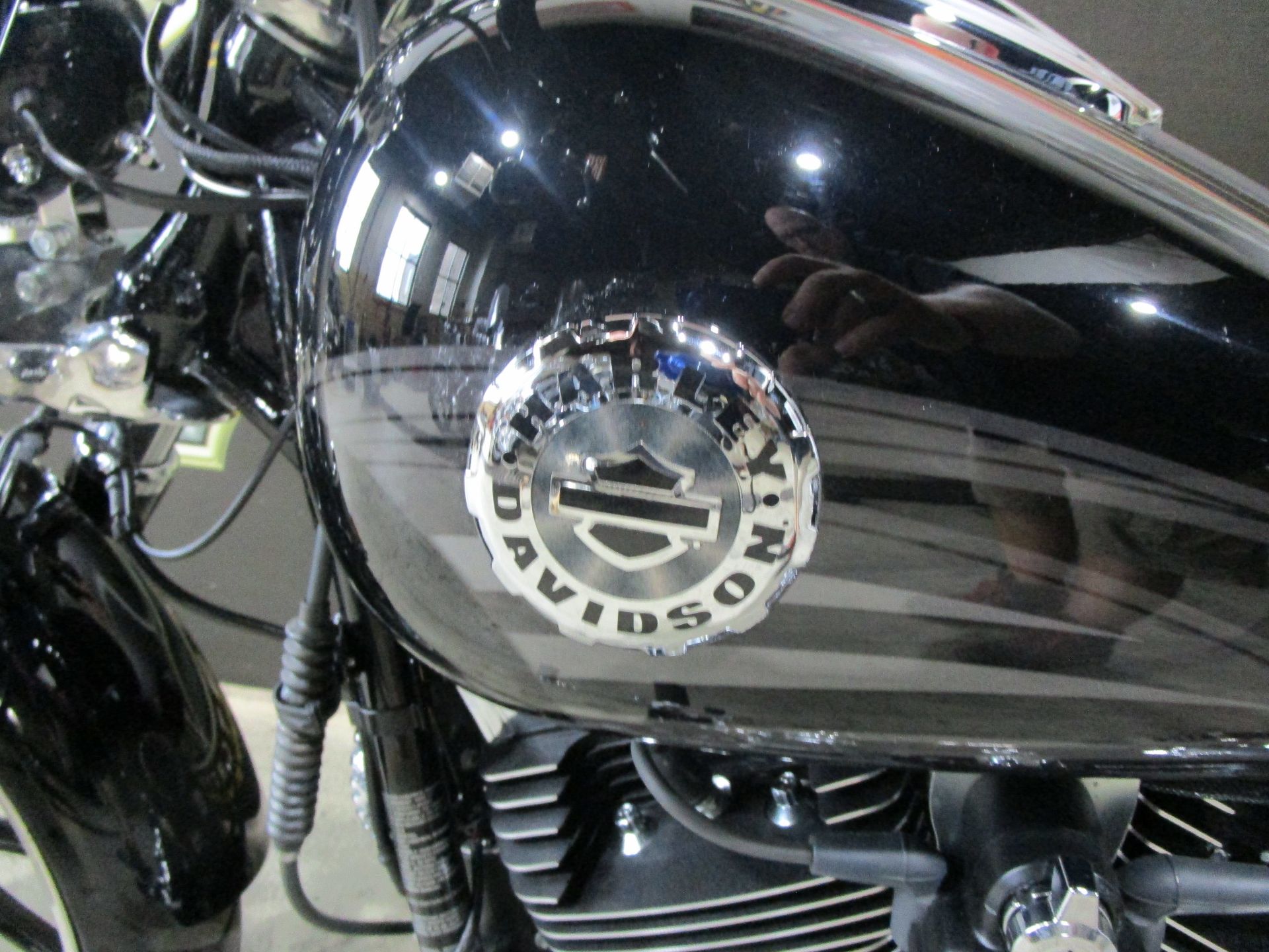 2016 Harley-Davidson Breakout® in South Saint Paul, Minnesota - Photo 18